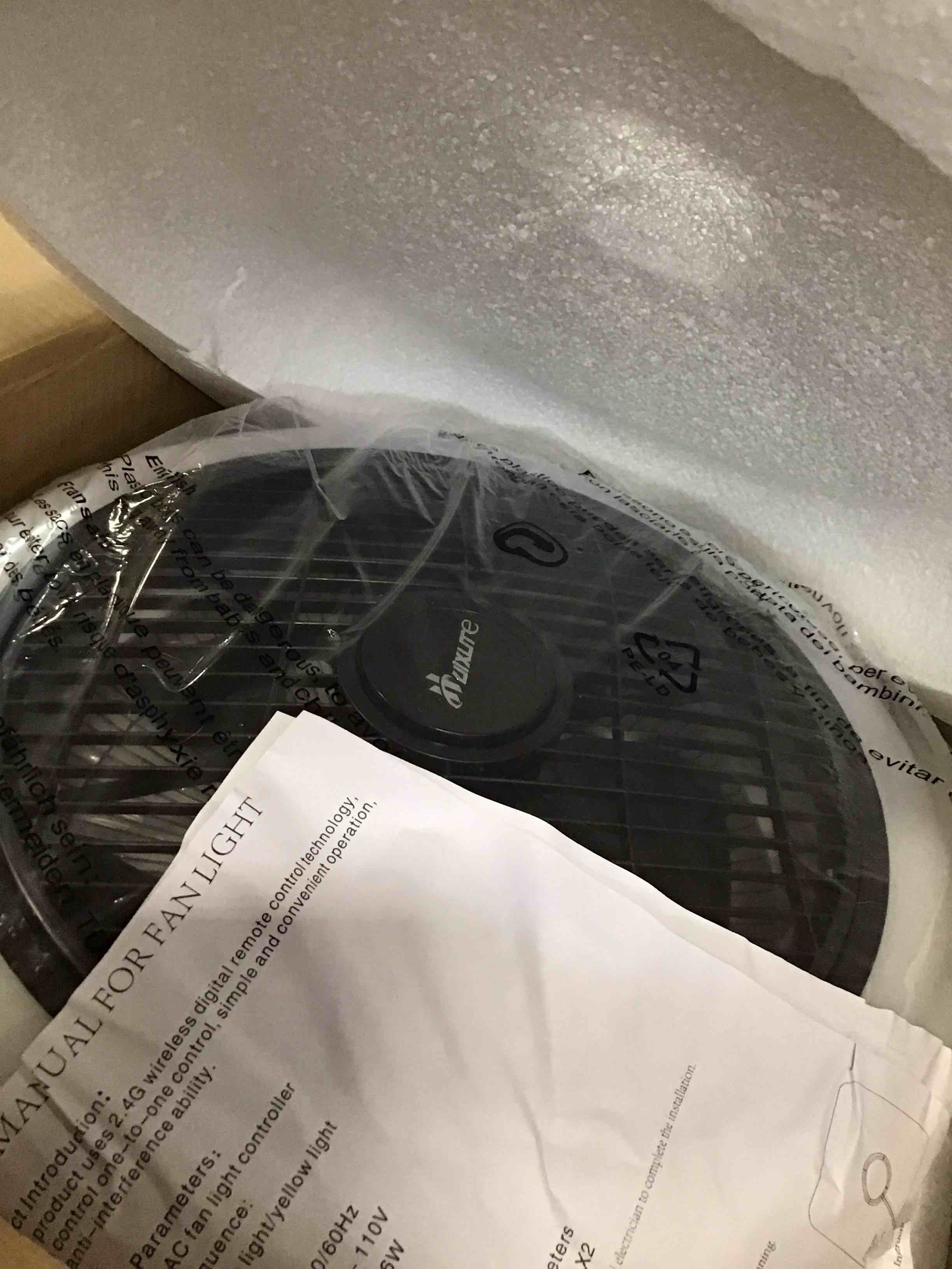 https://s3.amazonaws.com/lotting-images-prod/bidfta/PNK0098966_1723743346228.jpeg