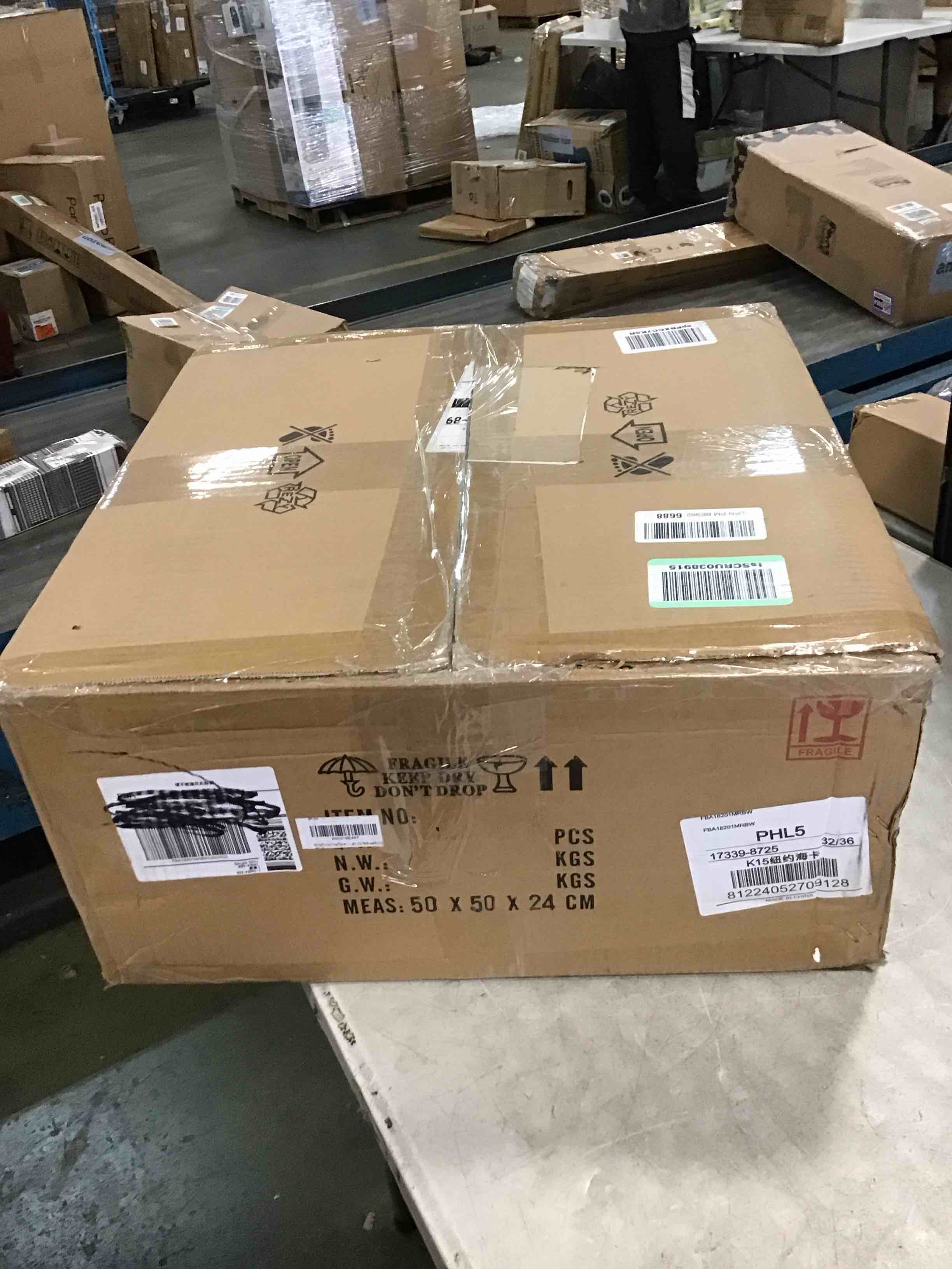 https://s3.amazonaws.com/lotting-images-prod/bidfta/PNK0098966_1723743365792.jpeg