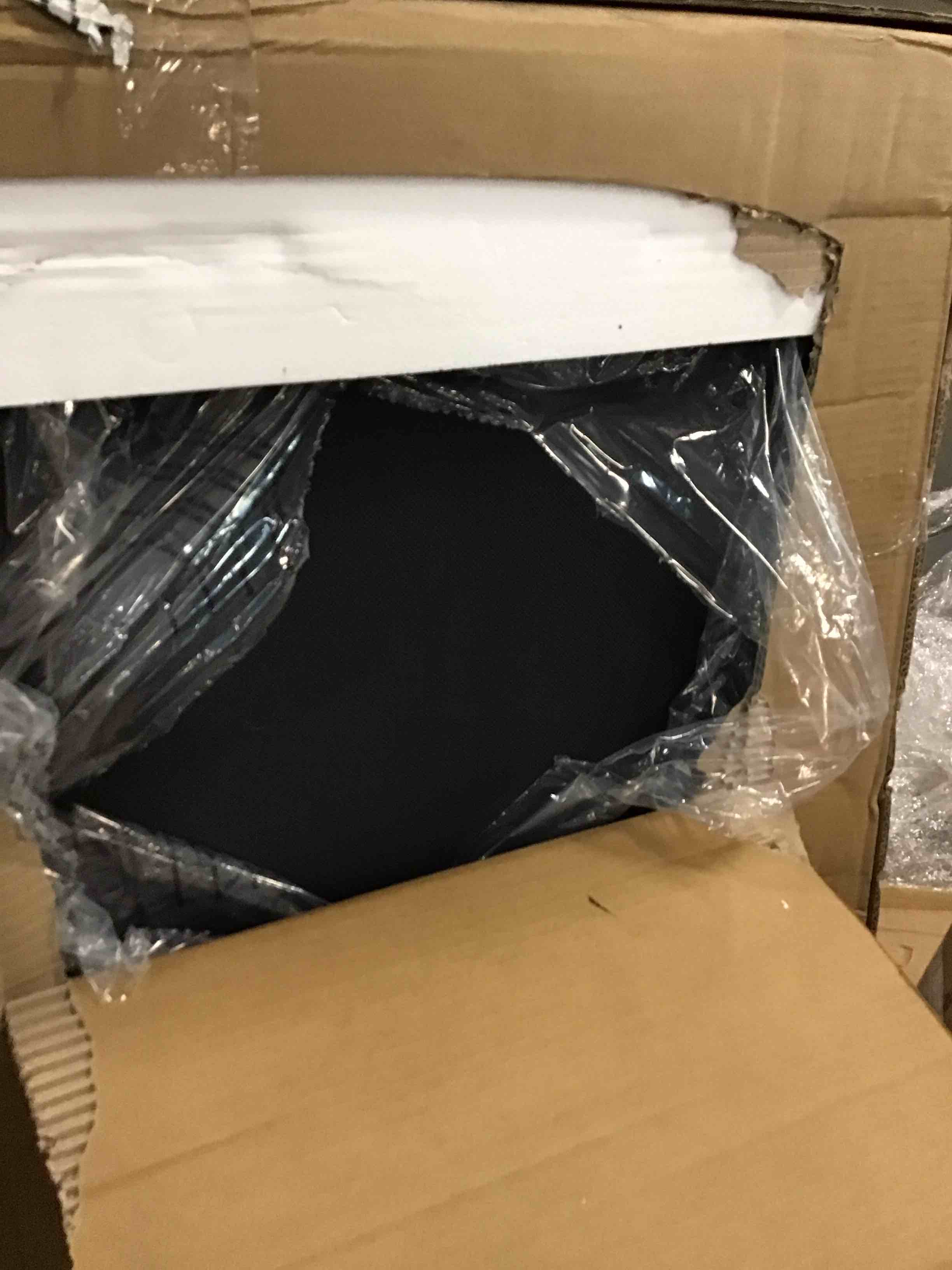https://s3.amazonaws.com/lotting-images-prod/bidfta/PNK0099358_1723579468862.jpeg