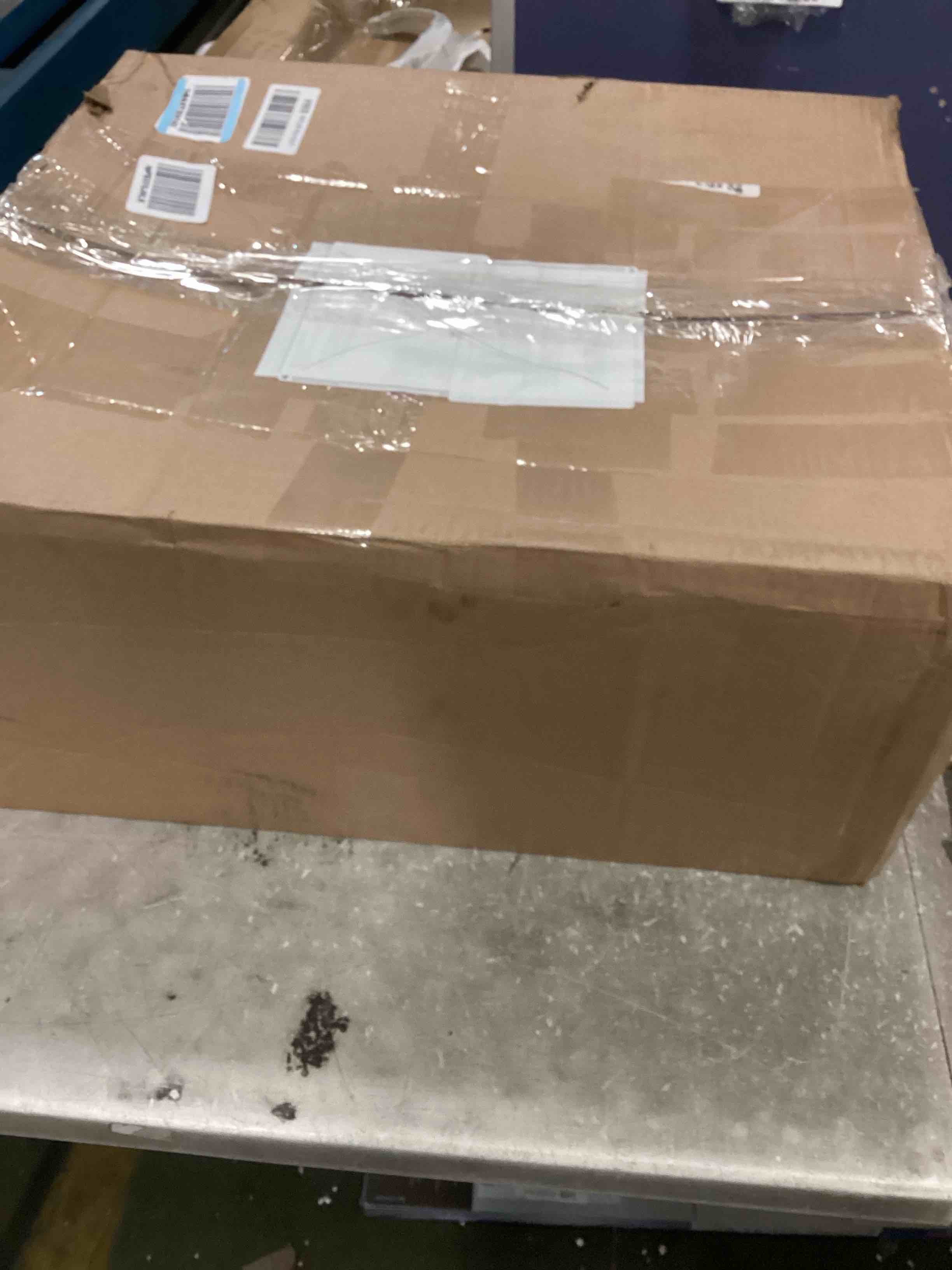 https://s3.amazonaws.com/lotting-images-prod/bidfta/PNK0101015_1723815918579.jpeg
