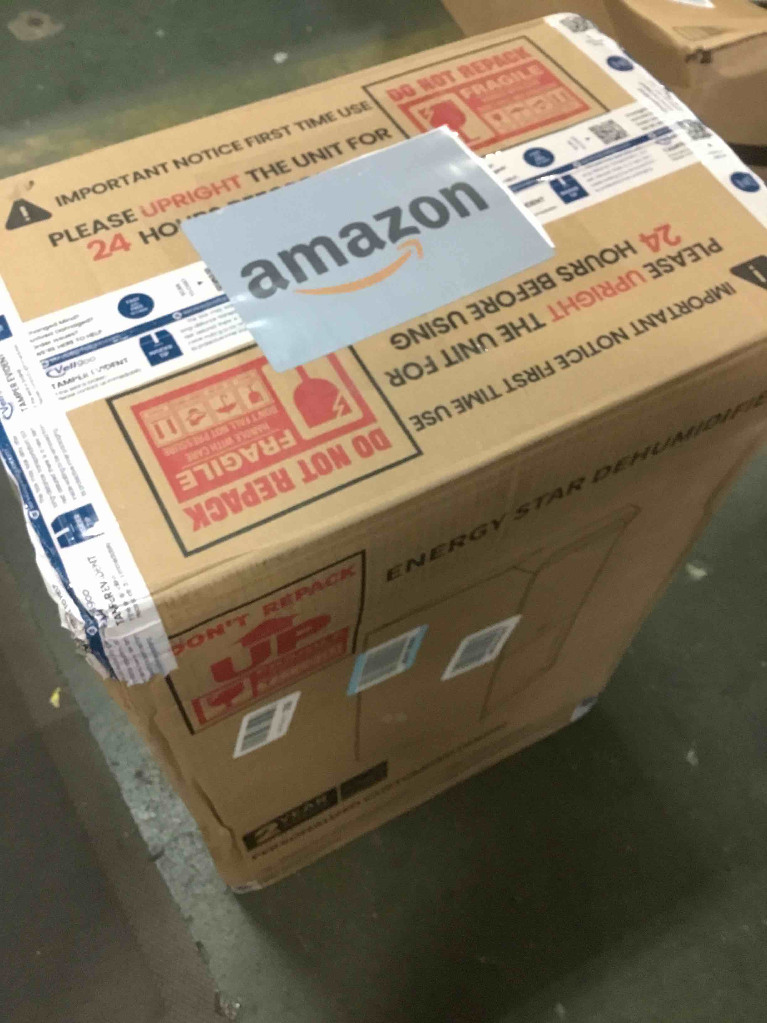 https://s3.amazonaws.com/lotting-images-prod/bidfta/PNK0103016_1724367436490.jpeg