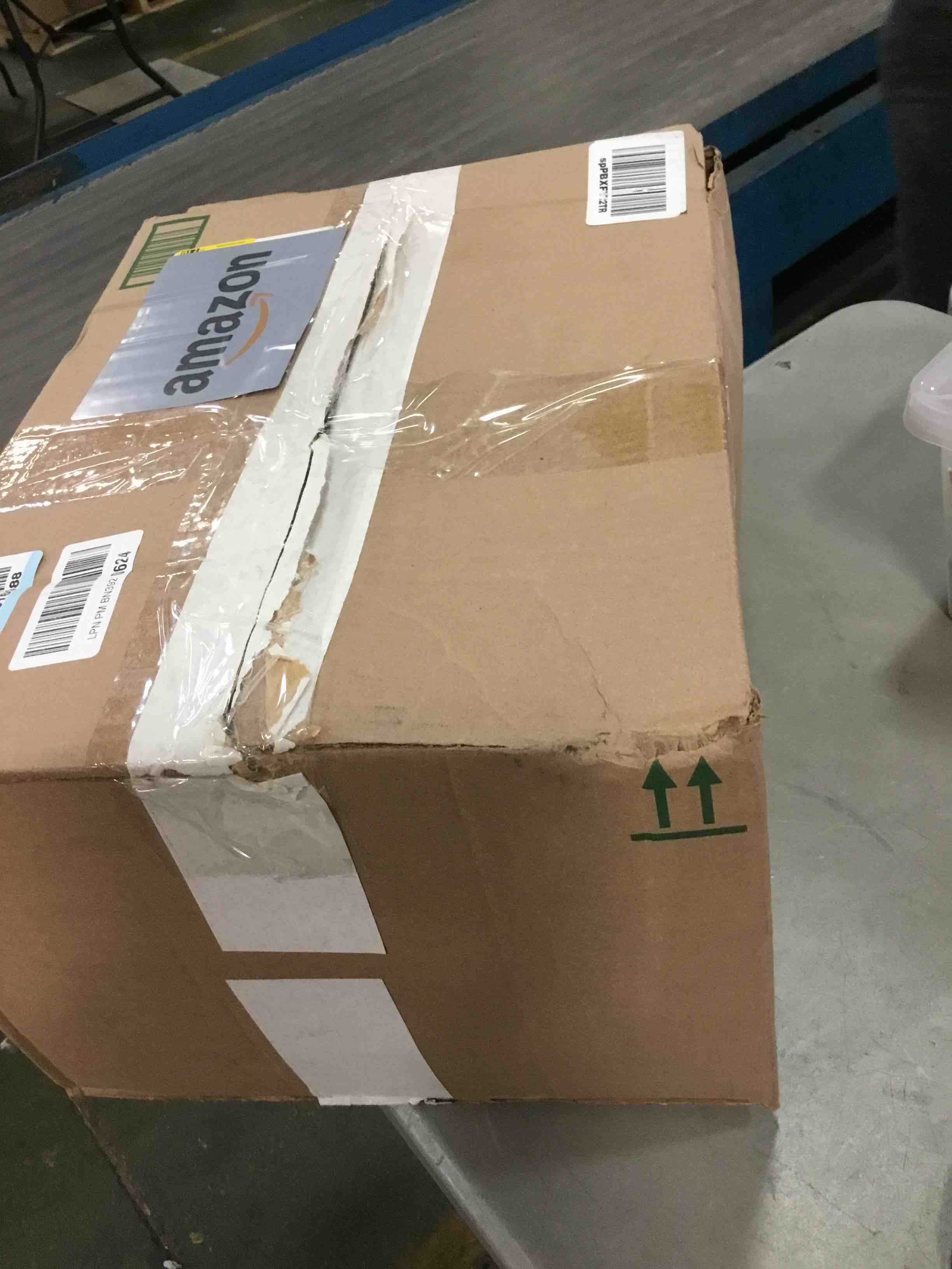 https://s3.amazonaws.com/lotting-images-prod/bidfta/PNK0103532_1724105382874.jpeg