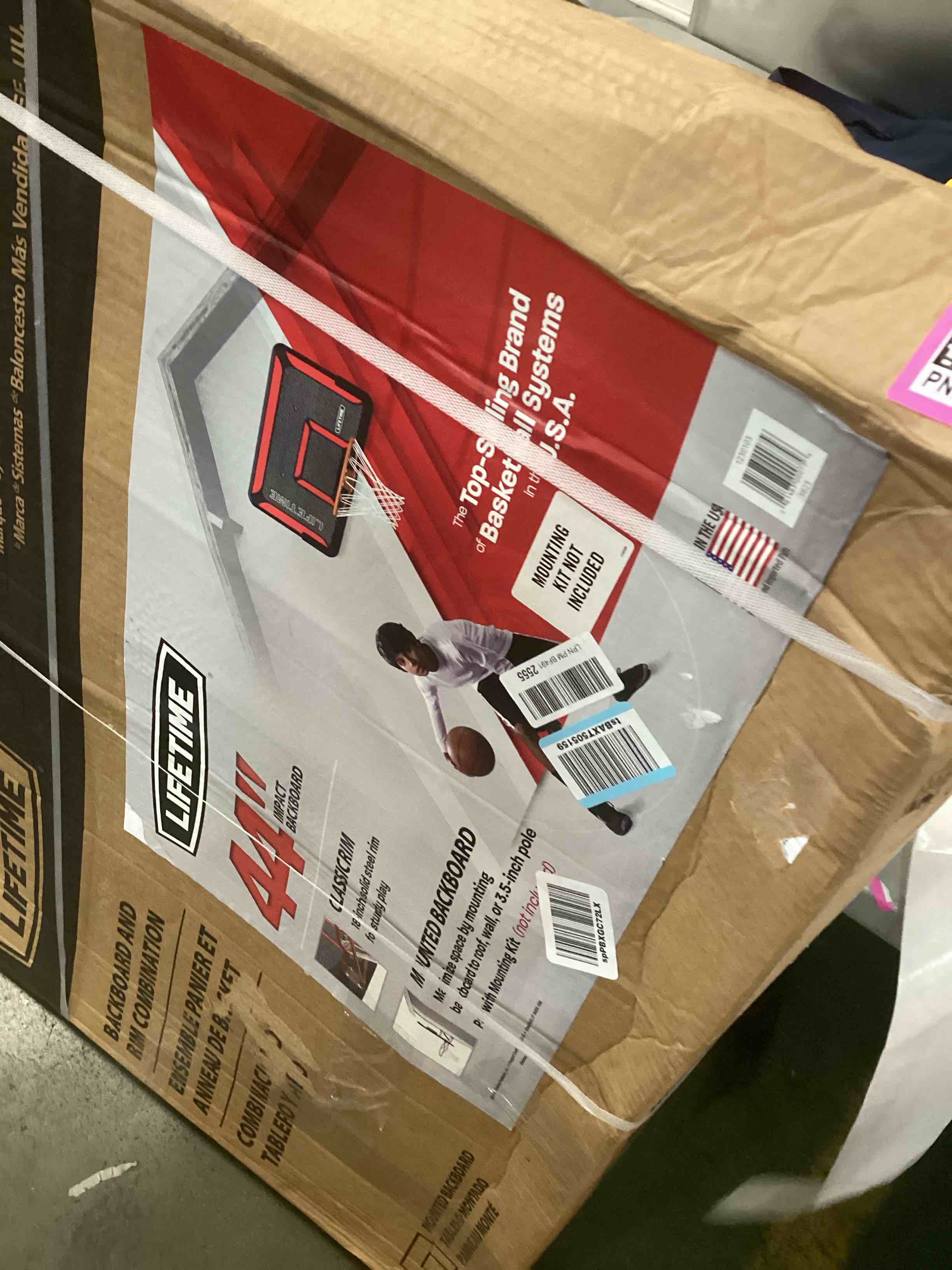 https://s3.amazonaws.com/lotting-images-prod/bidfta/PNK0107407_1725635910070.jpeg