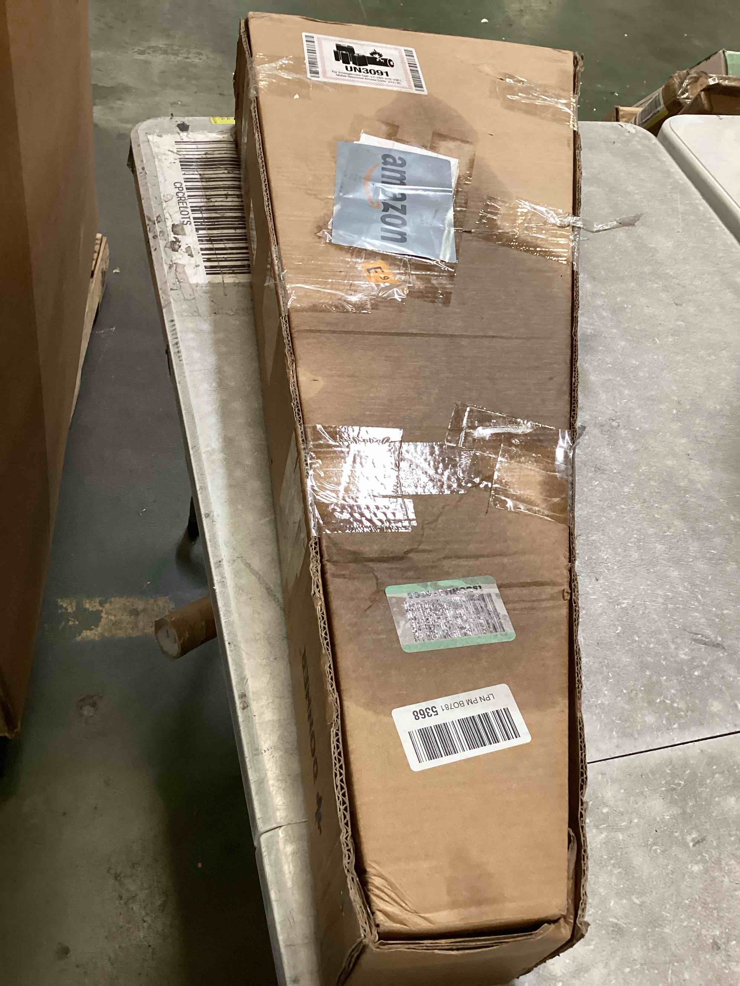 https://s3.amazonaws.com/lotting-images-prod/bidfta/PNK0110675_1724687135616.jpeg