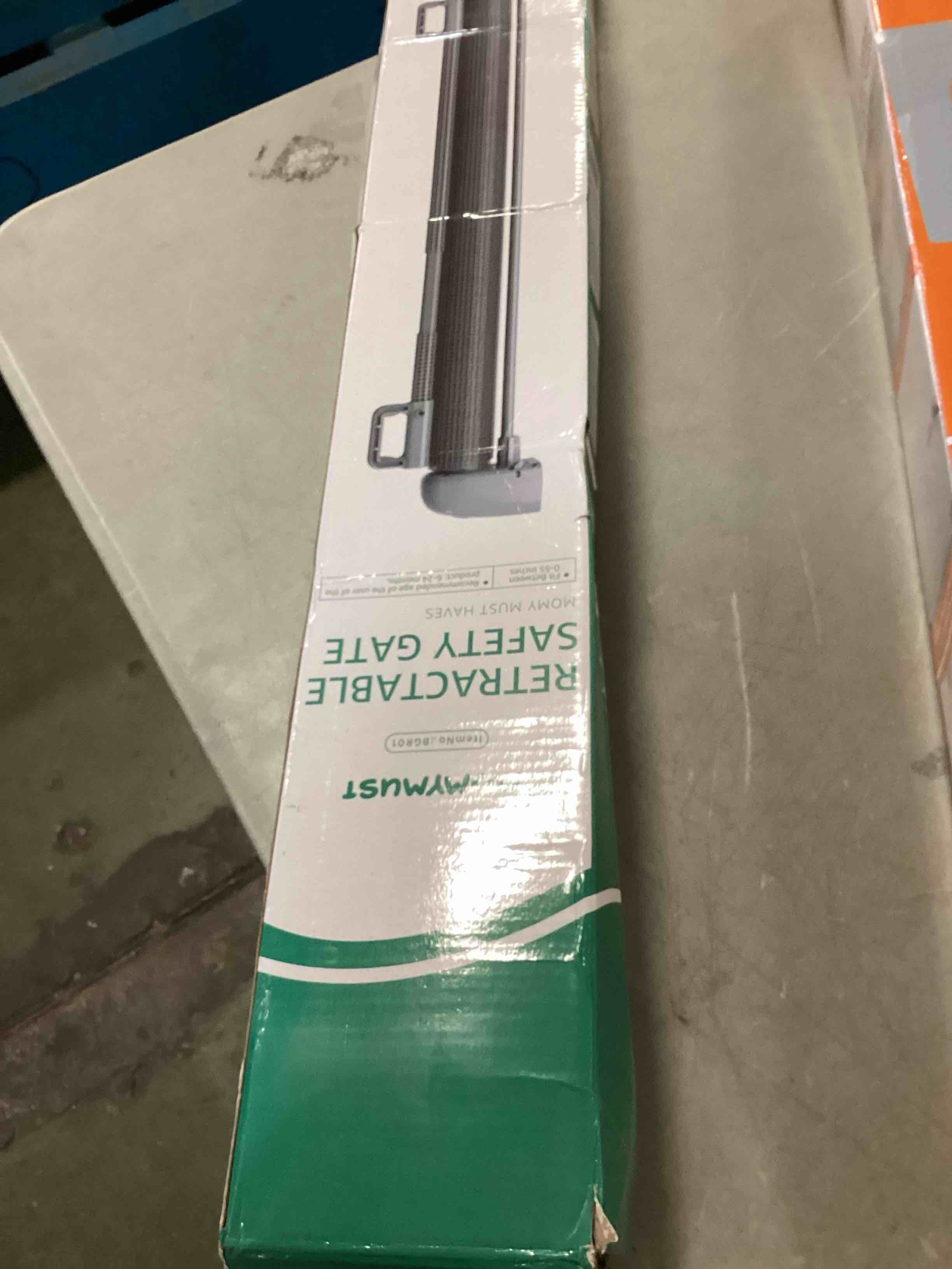 Miscellaneous baby gates size in styles may vary