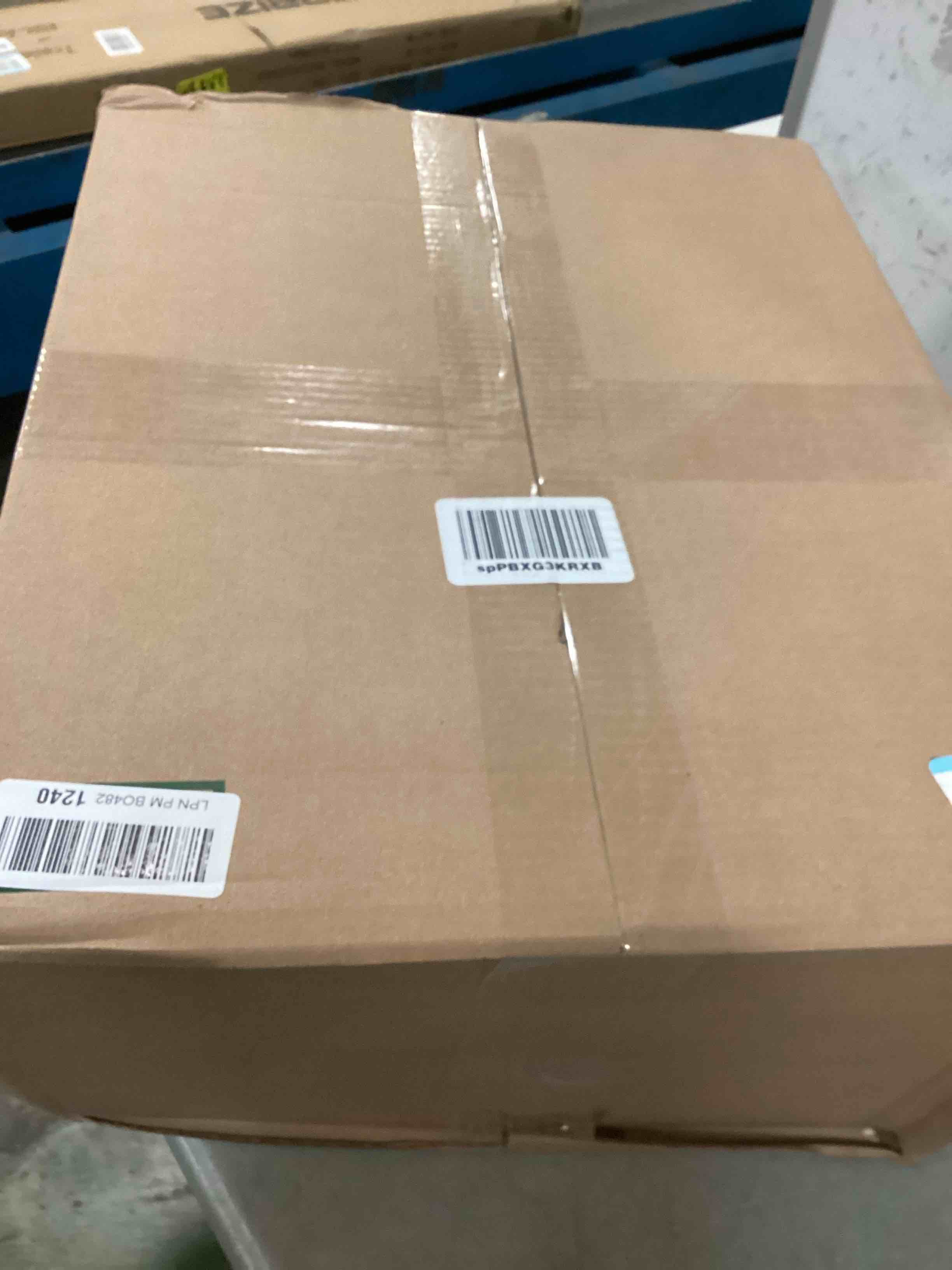 https://s3.amazonaws.com/lotting-images-prod/bidfta/PNK0111169_1724079241473.jpeg