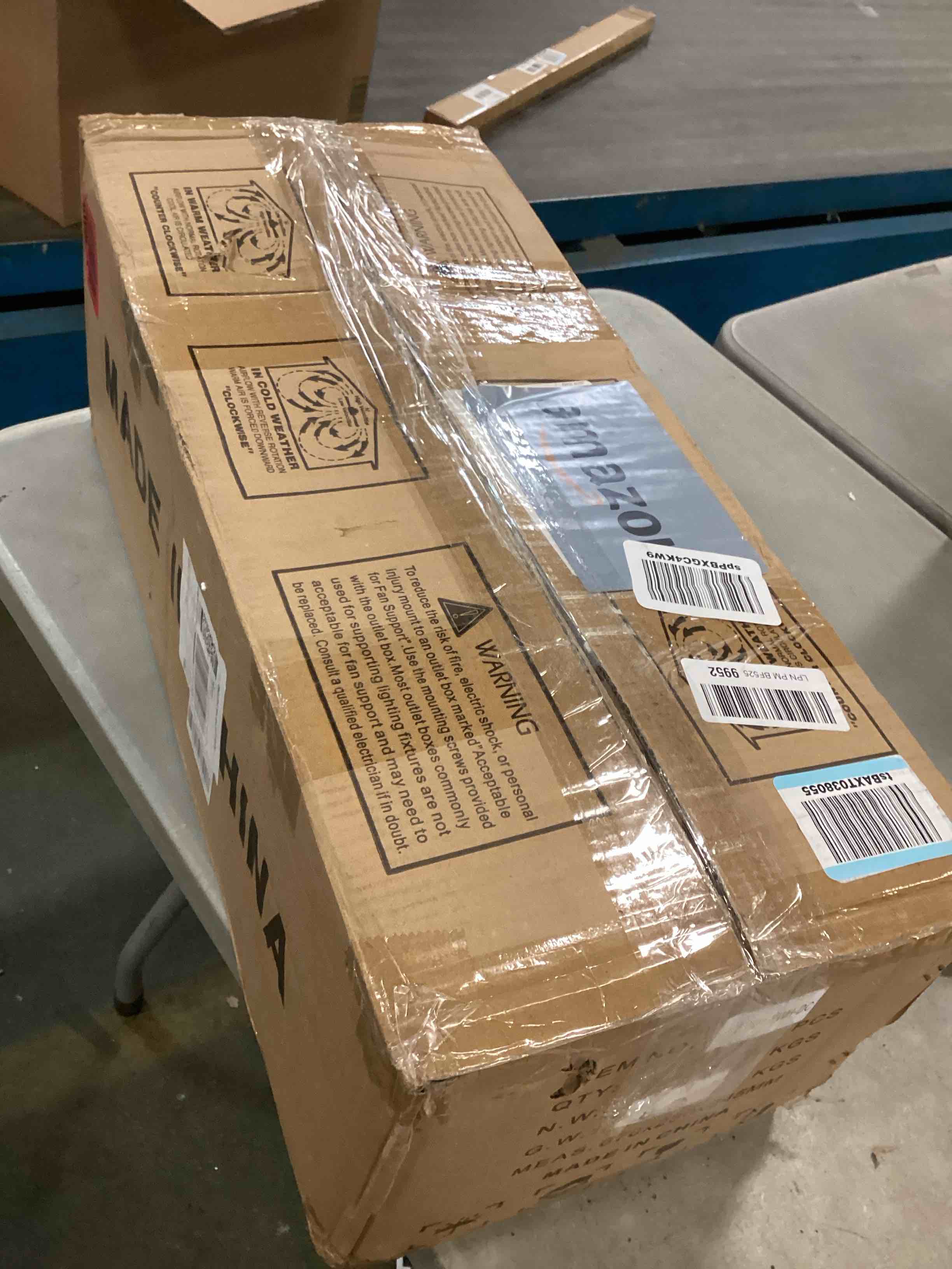 https://s3.amazonaws.com/lotting-images-prod/bidfta/PNK0117286_1723492209249.jpeg