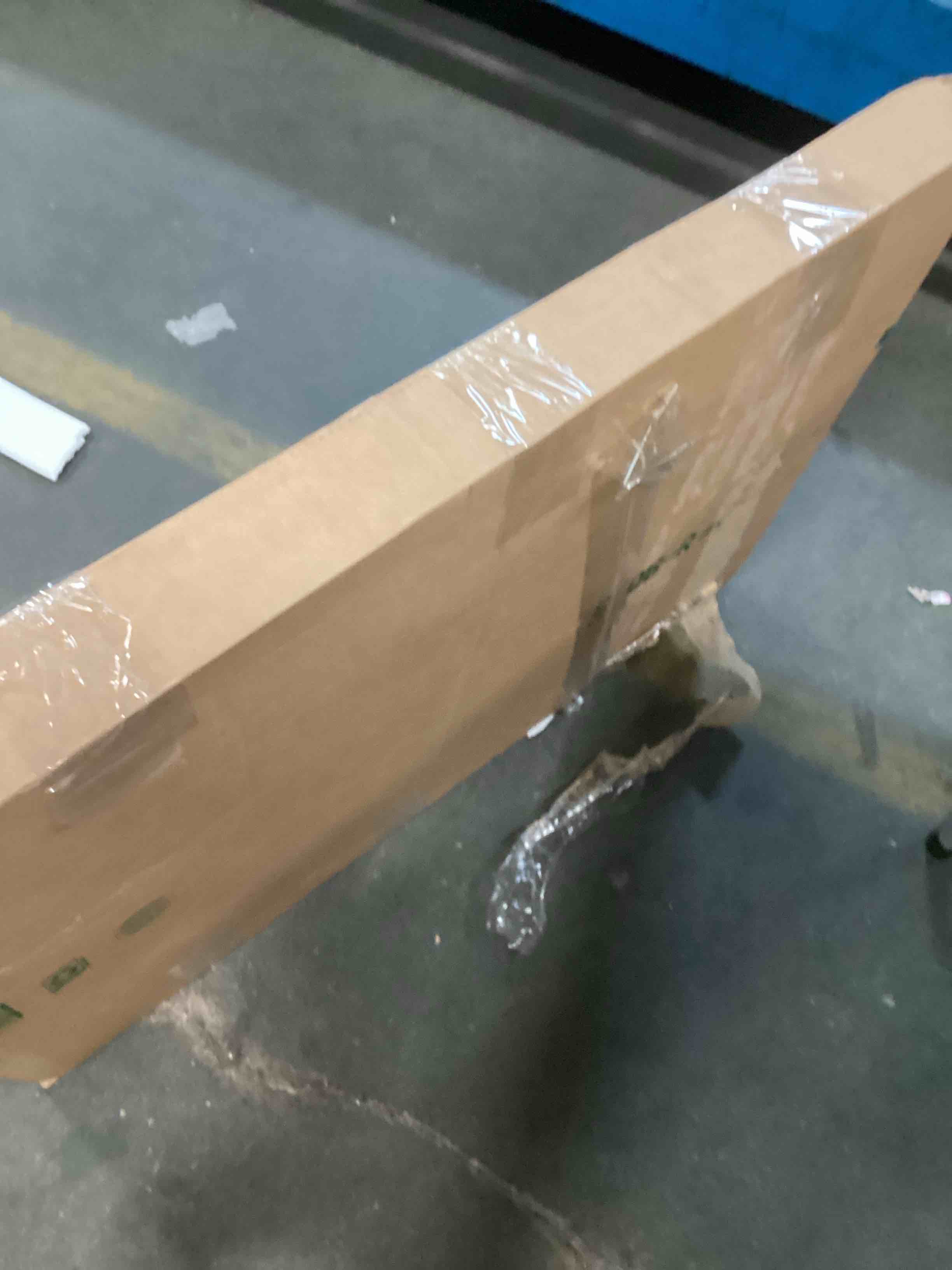 https://s3.amazonaws.com/lotting-images-prod/bidfta/PNK0117445_1723470372276.jpeg