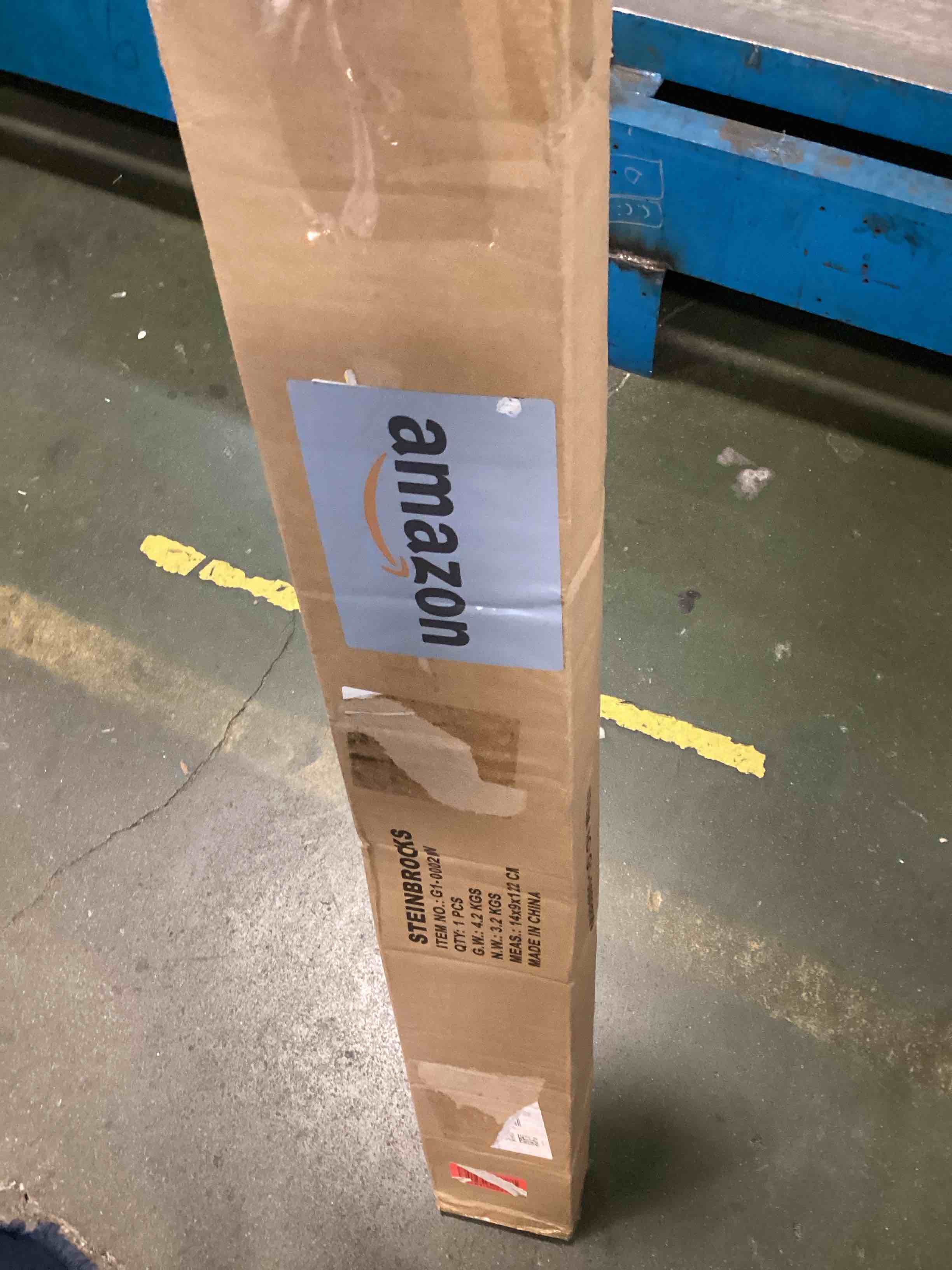 https://s3.amazonaws.com/lotting-images-prod/bidfta/PNK0117923_1723127119744.jpeg