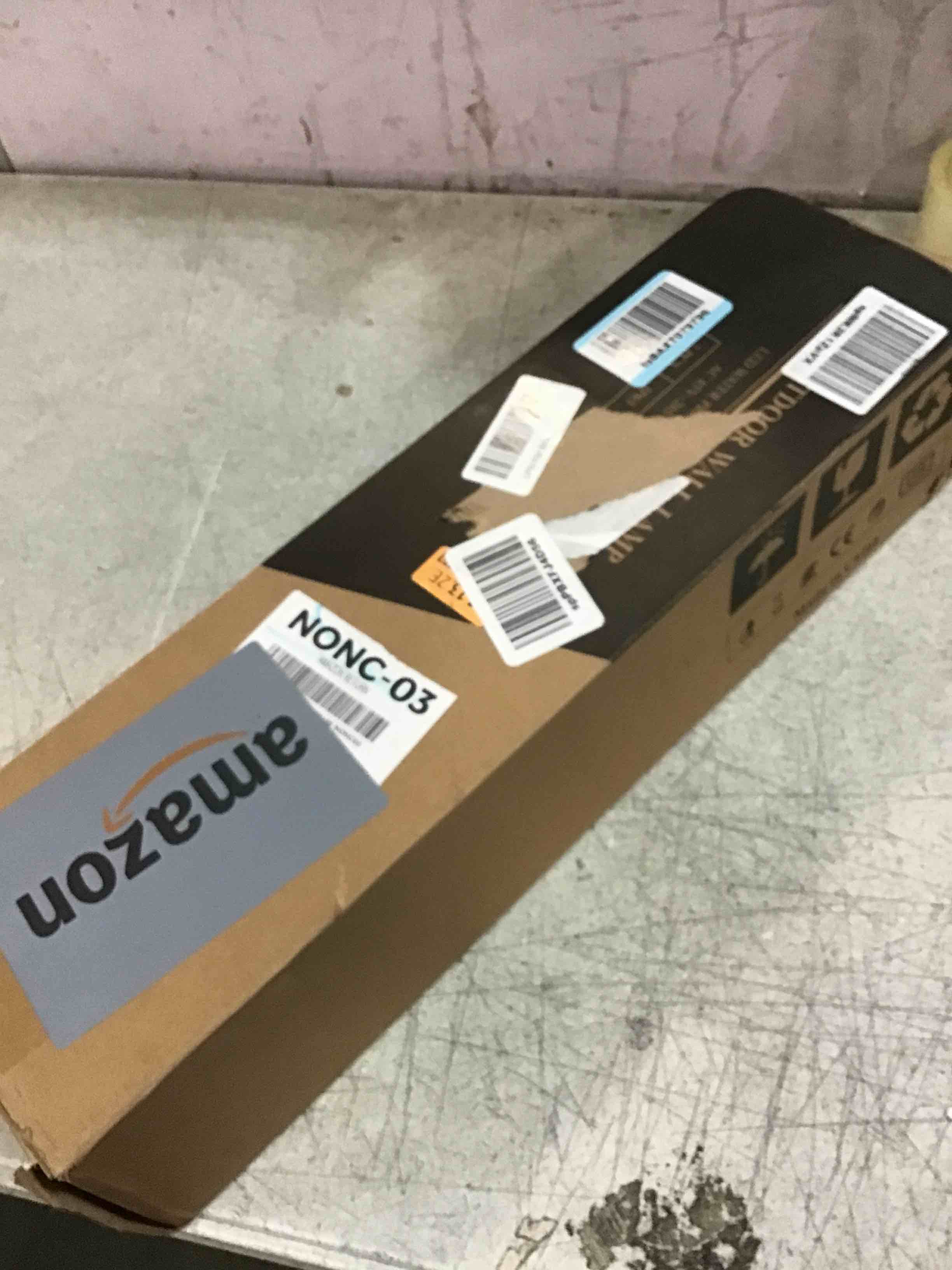 https://s3.amazonaws.com/lotting-images-prod/bidfta/PNK0119059_1724270327856.jpeg