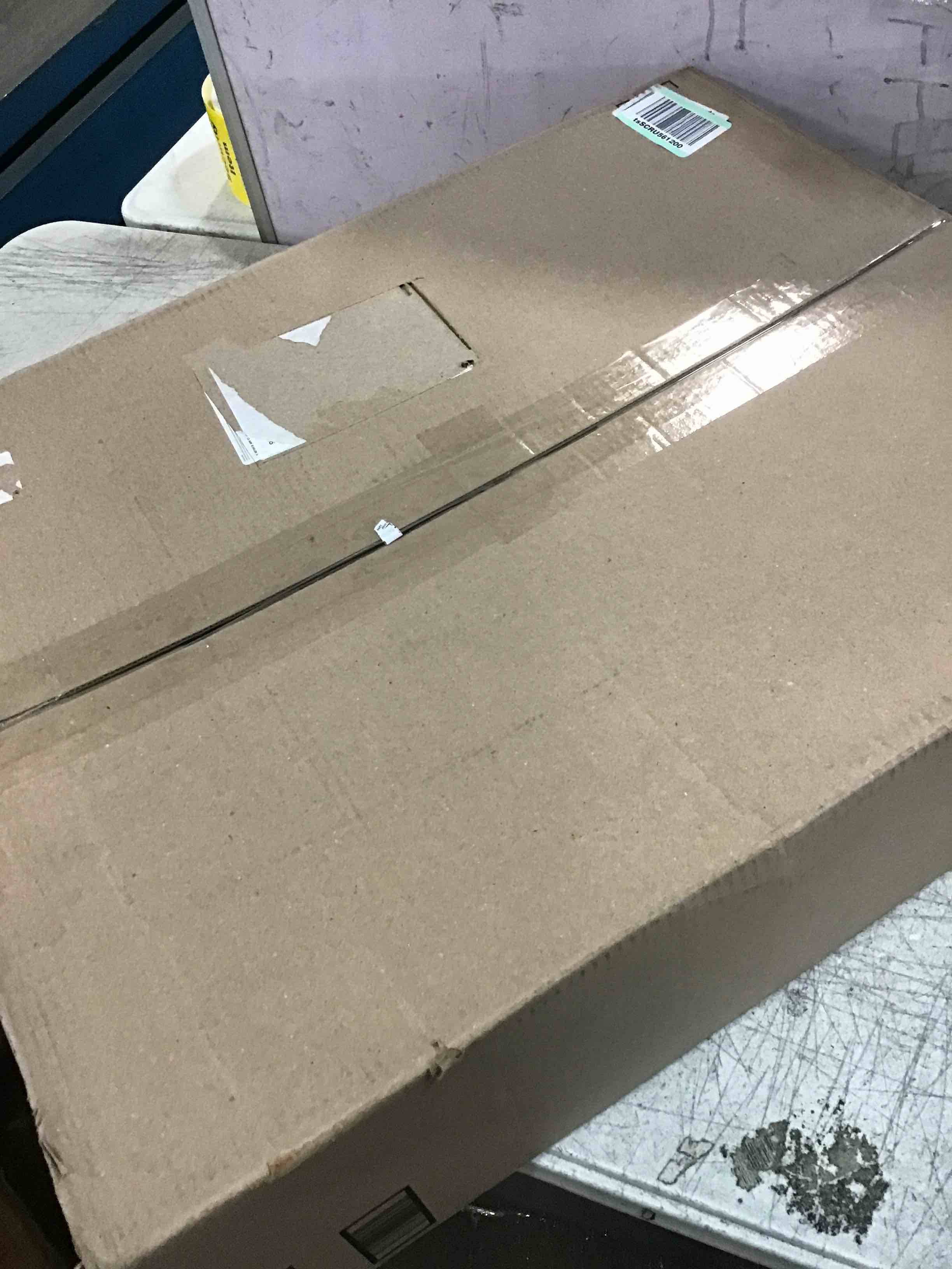 https://s3.amazonaws.com/lotting-images-prod/bidfta/PNK0119181_1724254435154.jpeg