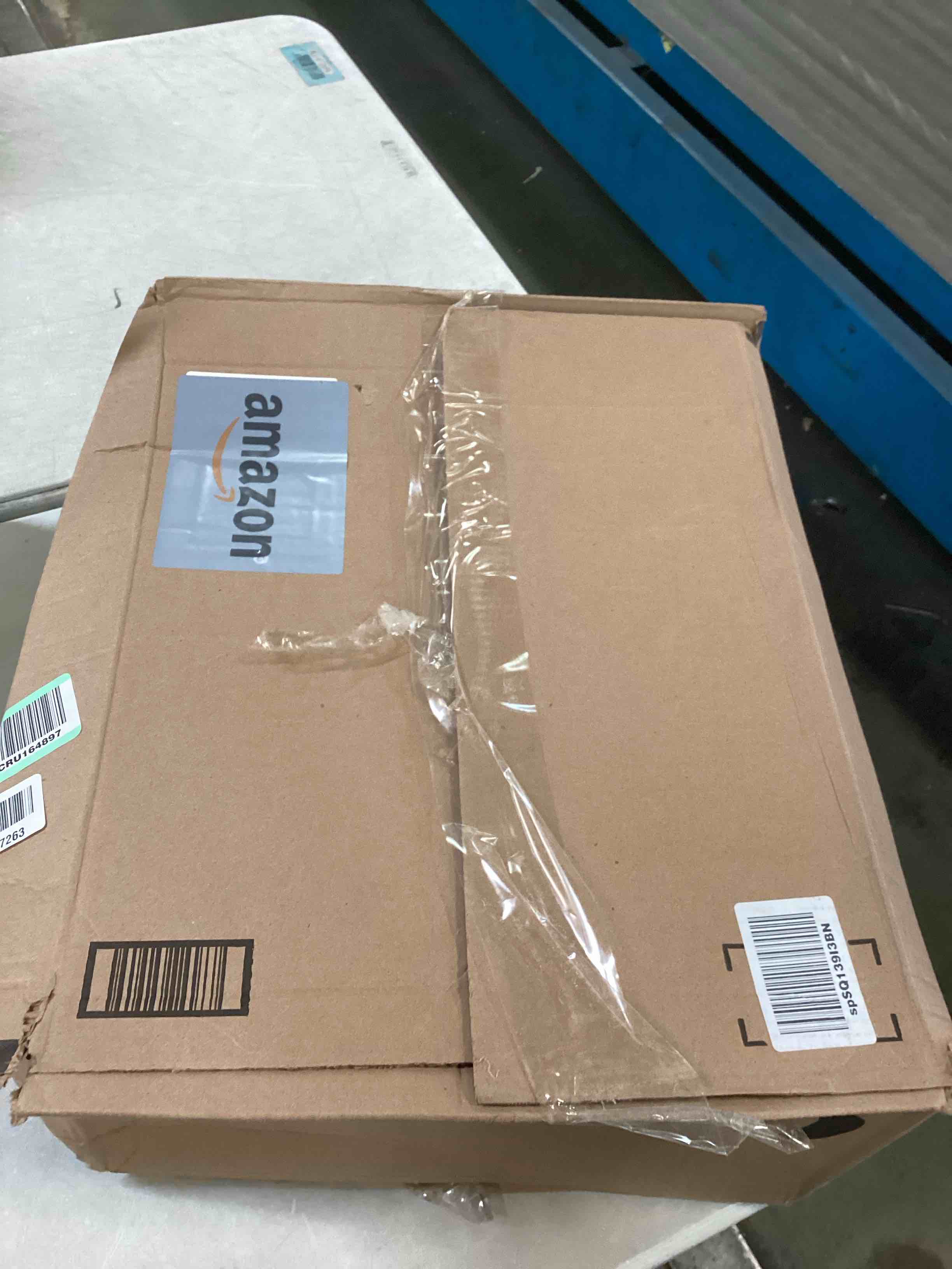 https://s3.amazonaws.com/lotting-images-prod/bidfta/PNK0119757_1723221119978.jpeg