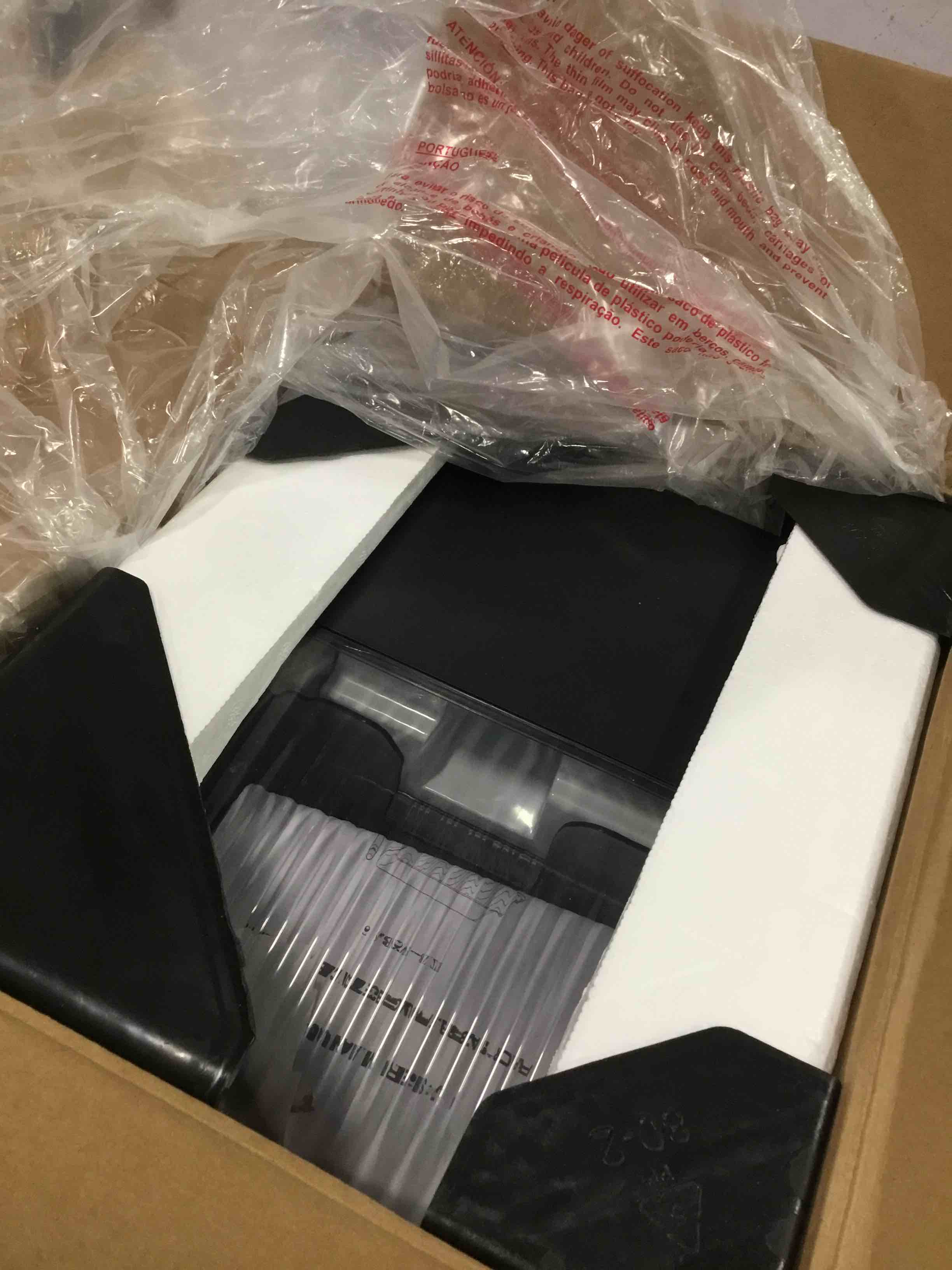 https://s3.amazonaws.com/lotting-images-prod/bidfta/PNK0137398_1723815762528.jpeg