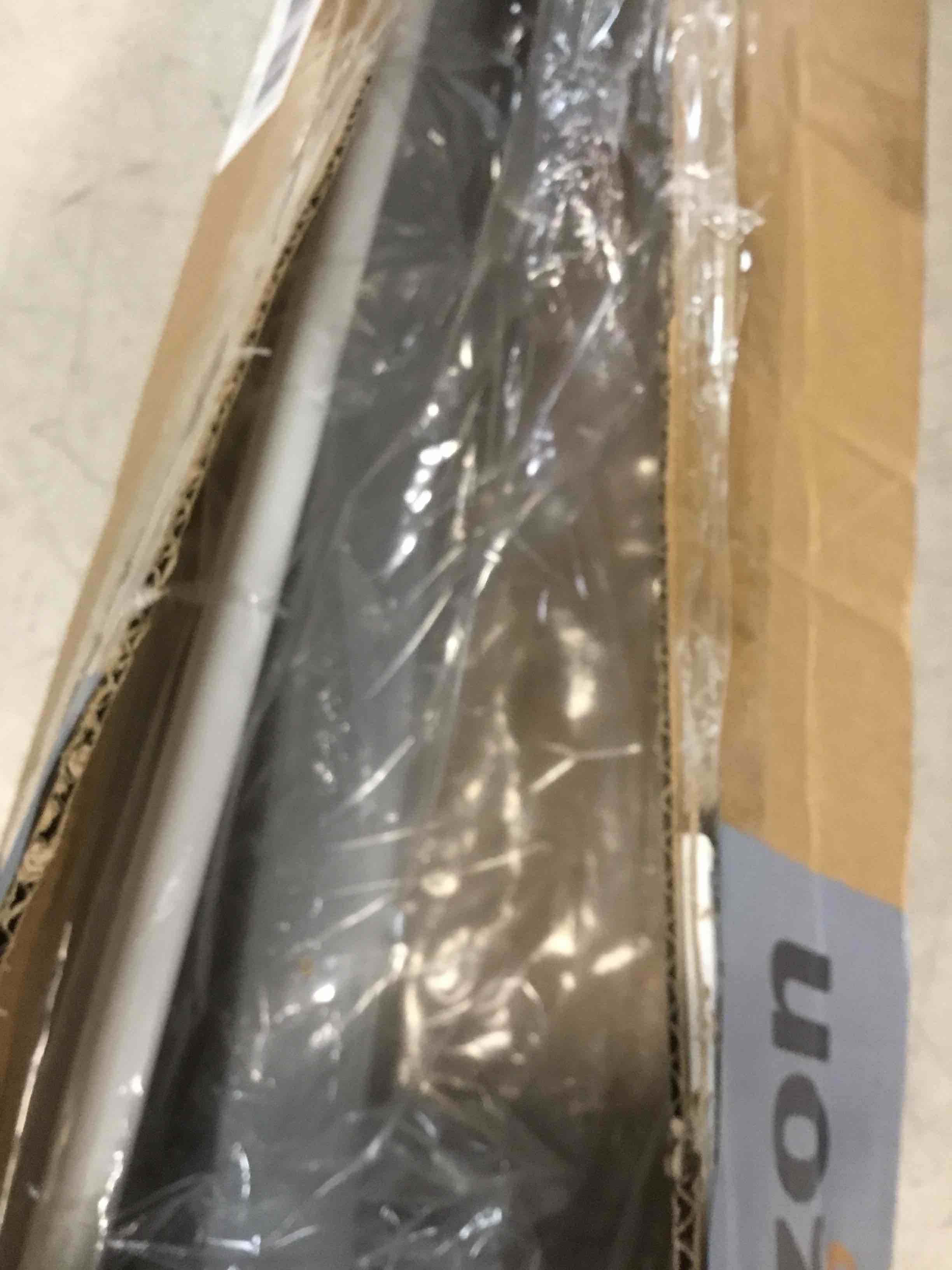 https://s3.amazonaws.com/lotting-images-prod/bidfta/PNK0139307_1724088738503.jpeg