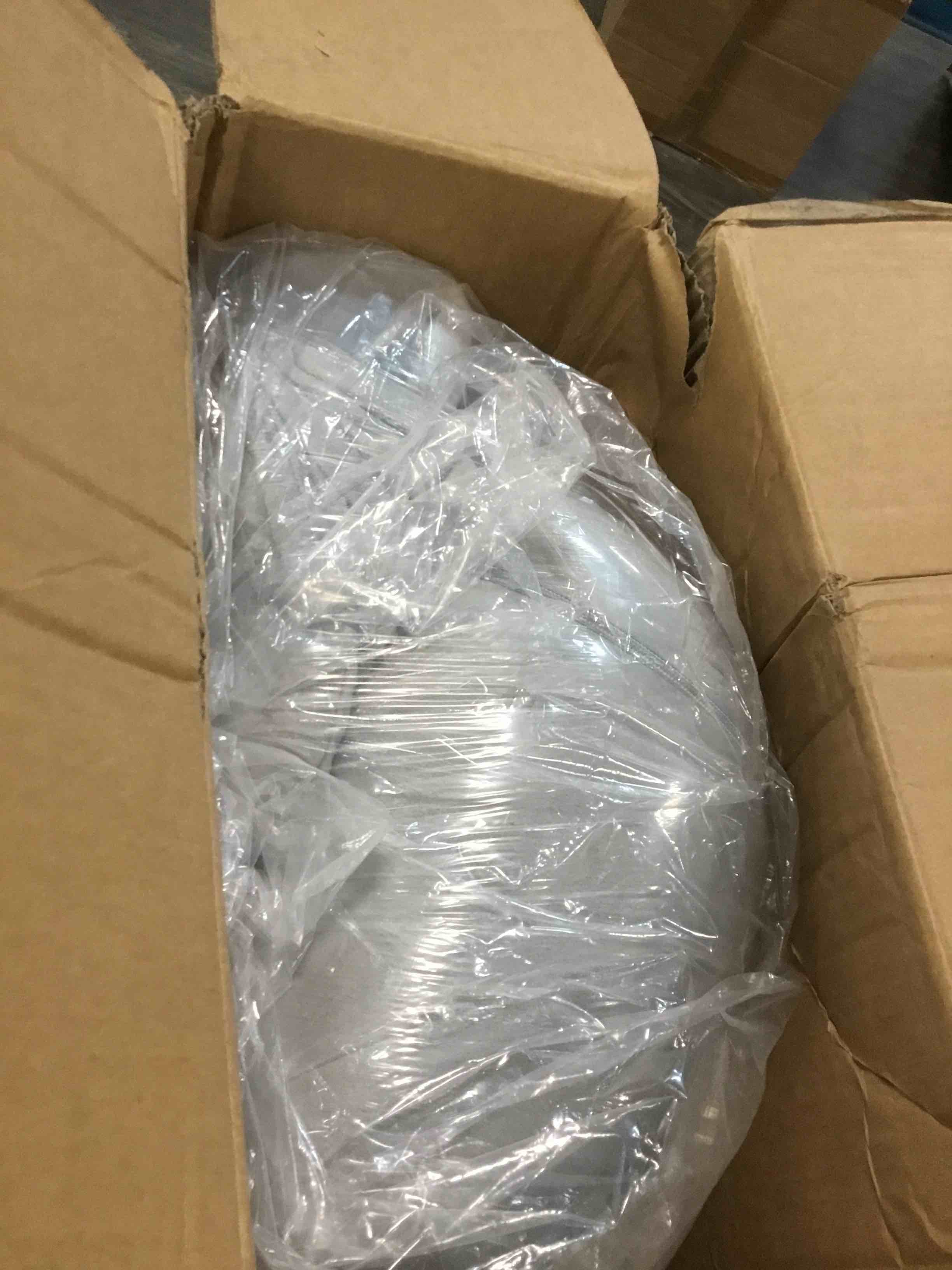 https://s3.amazonaws.com/lotting-images-prod/bidfta/PNK0139656_1723814412989.jpeg