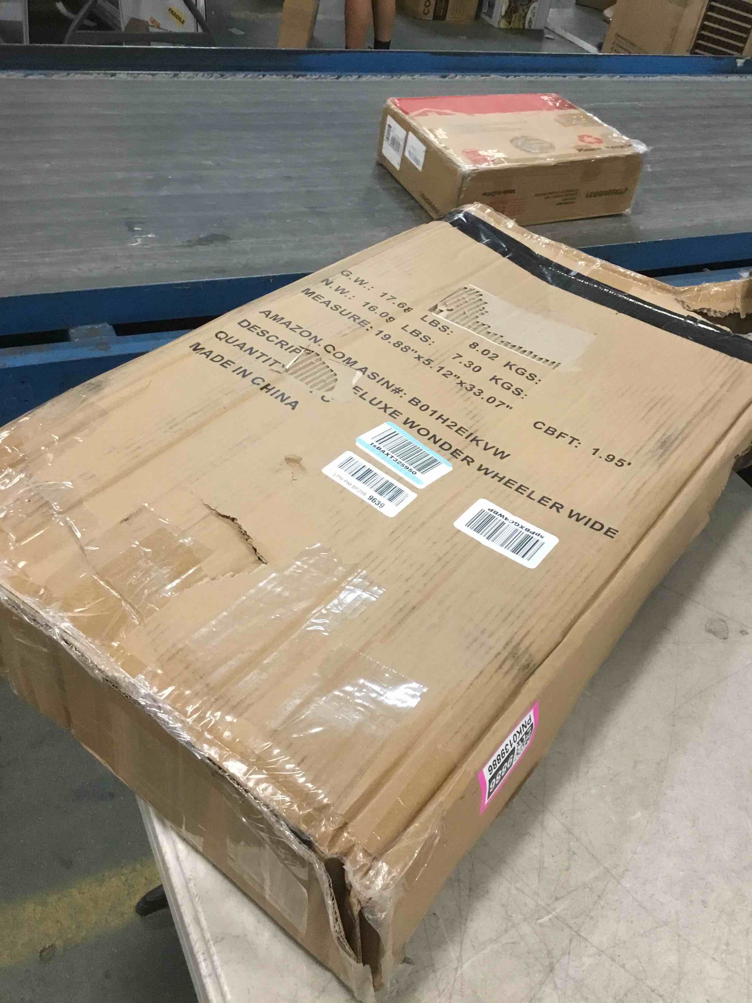 https://s3.amazonaws.com/lotting-images-prod/bidfta/PNK0139886_1723732703882.jpeg