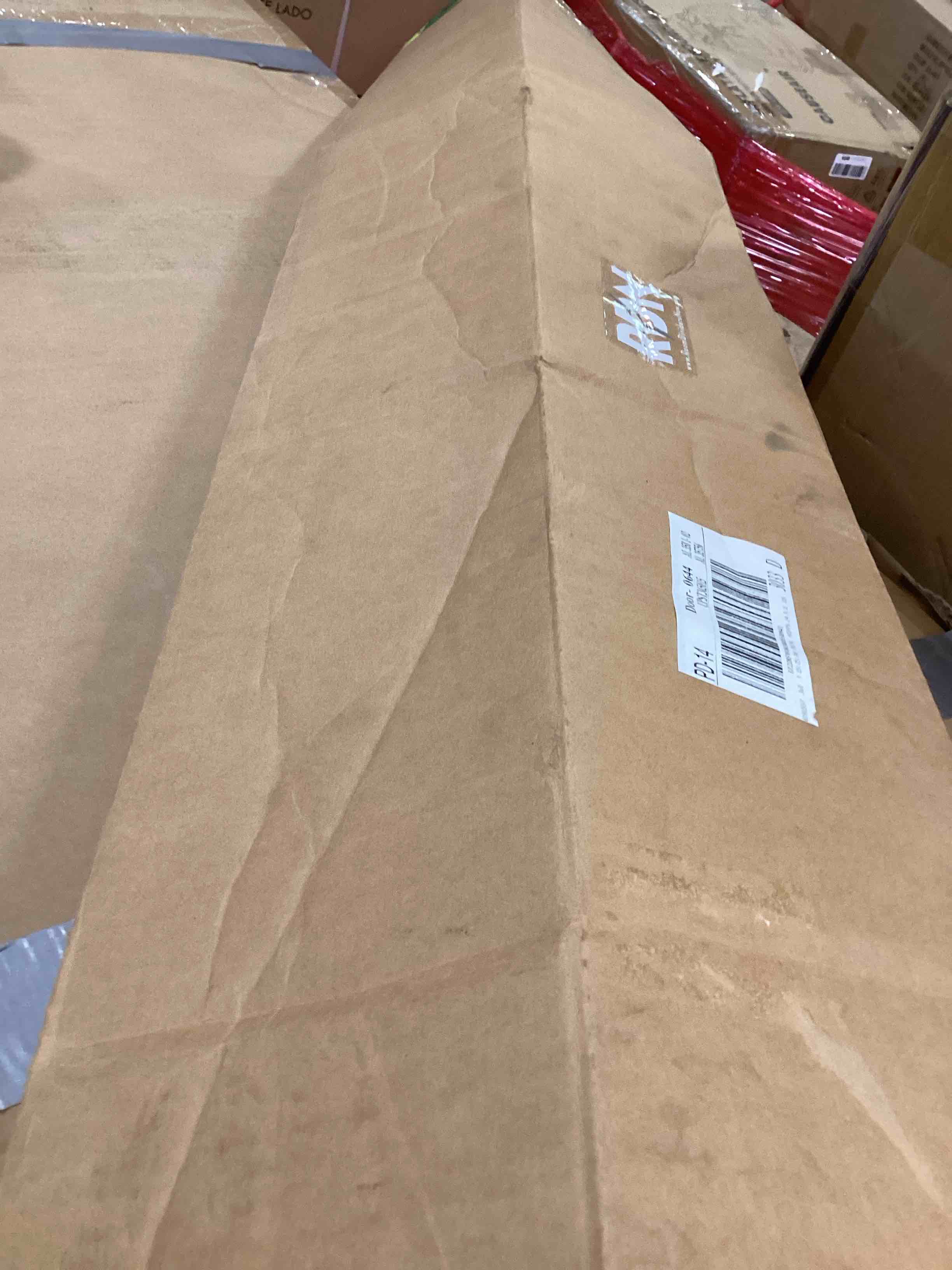 https://s3.amazonaws.com/lotting-images-prod/bidfta/PNK0141193_1724157394102.jpeg