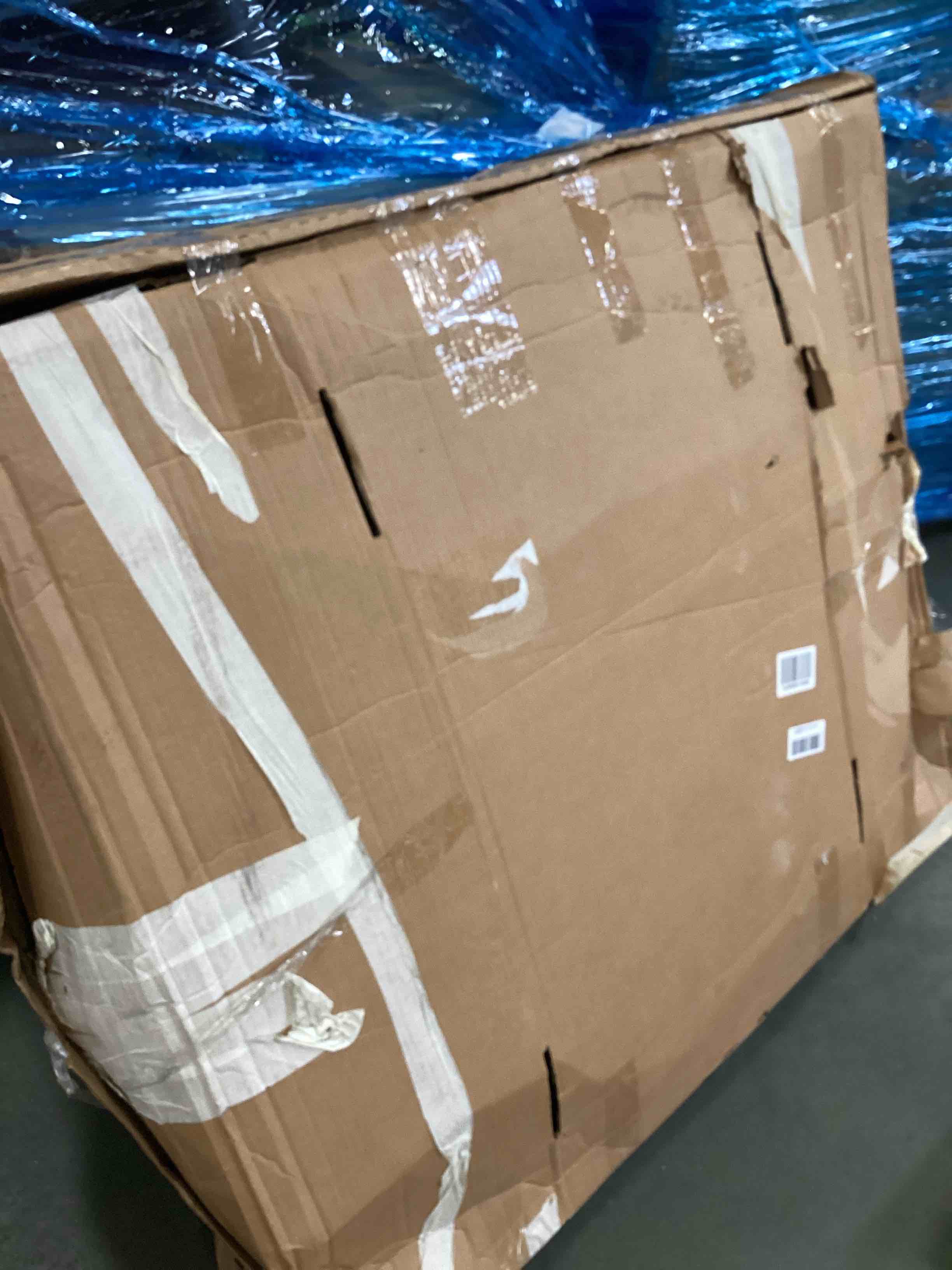 https://s3.amazonaws.com/lotting-images-prod/bidfta/PNK0145840_1724097883227.jpeg
