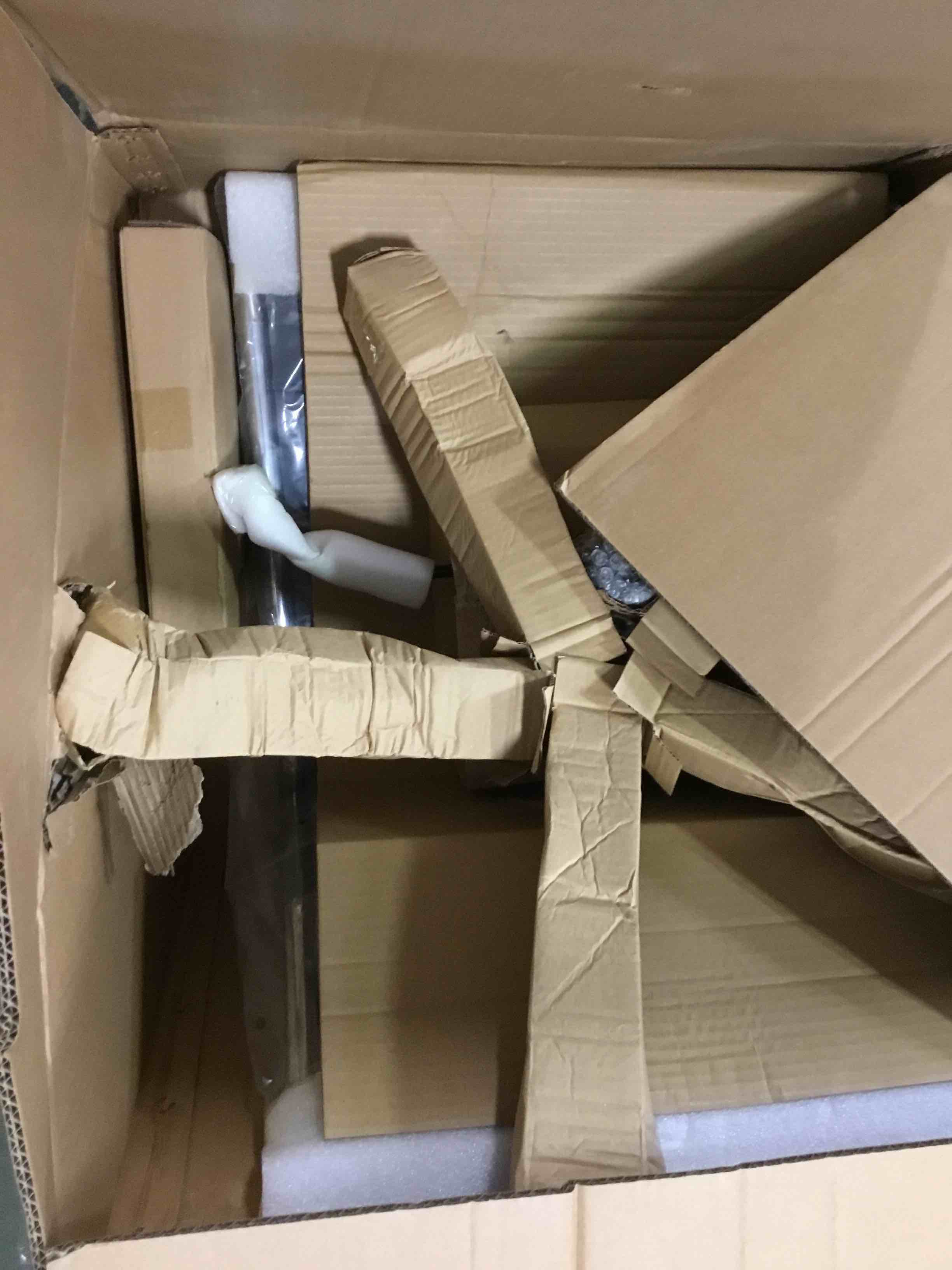 https://s3.amazonaws.com/lotting-images-prod/bidfta/PNK0150408_1726164359960.jpeg