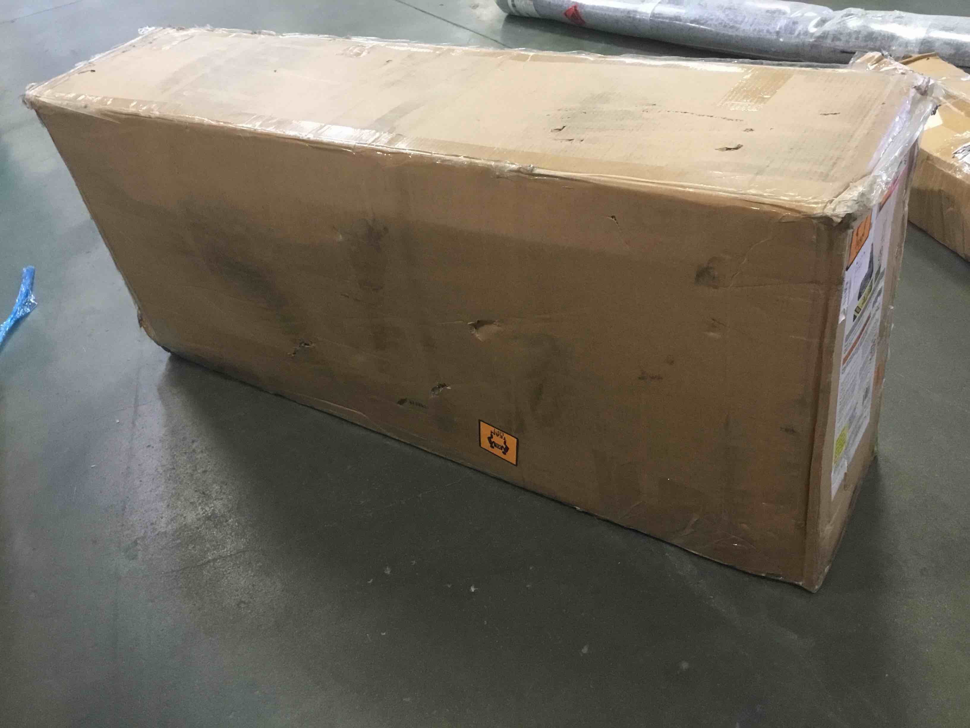 https://s3.amazonaws.com/lotting-images-prod/bidfta/PNK0151725_1725387325876.jpeg
