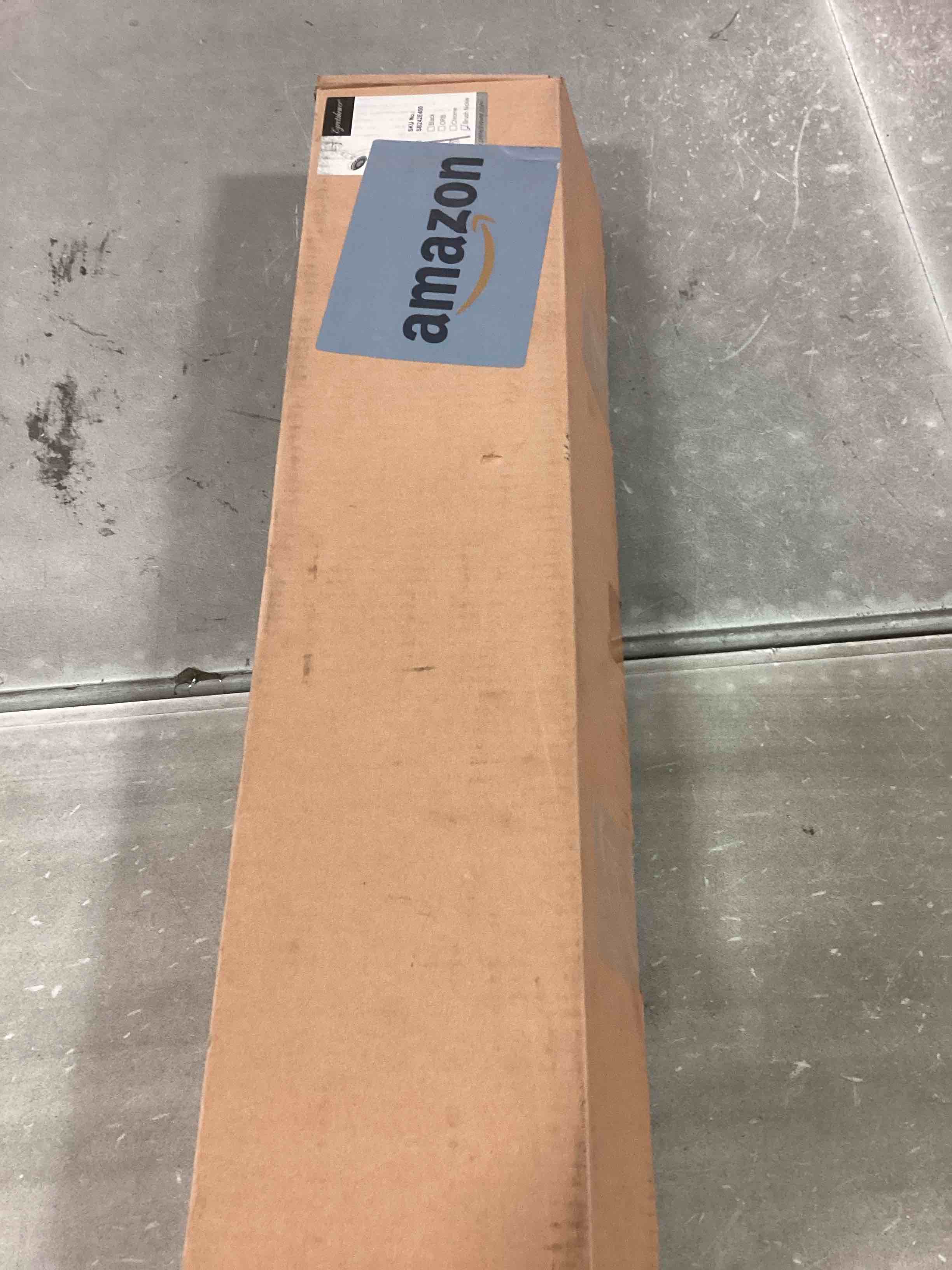 https://s3.amazonaws.com/lotting-images-prod/bidfta/PNK0152315_1729777211566.jpeg