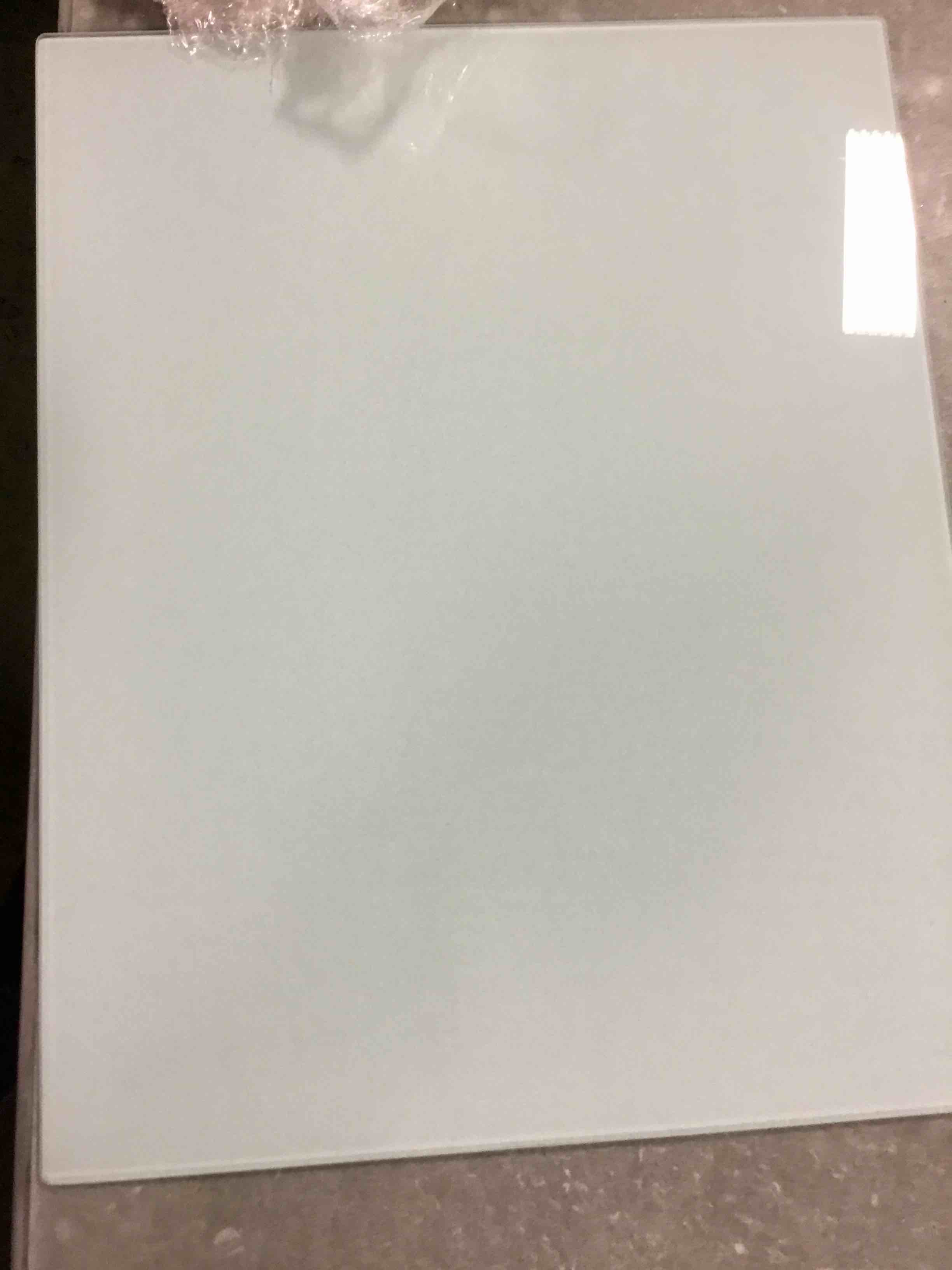 https://s3.amazonaws.com/lotting-images-prod/bidfta/PNK0152422_1729696062096.jpeg