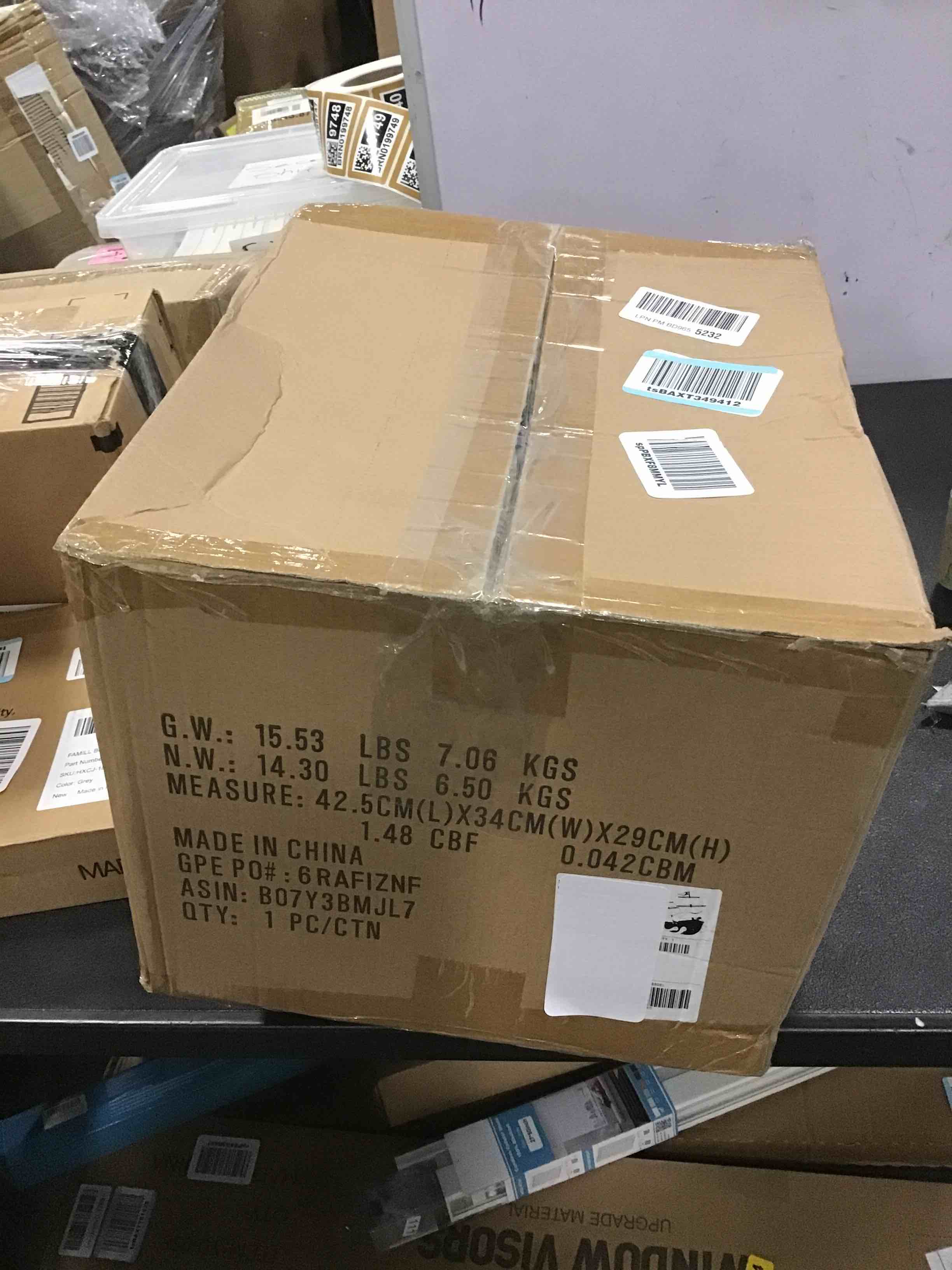 https://s3.amazonaws.com/lotting-images-prod/bidfta/PNK0154361_1726013617478.jpeg