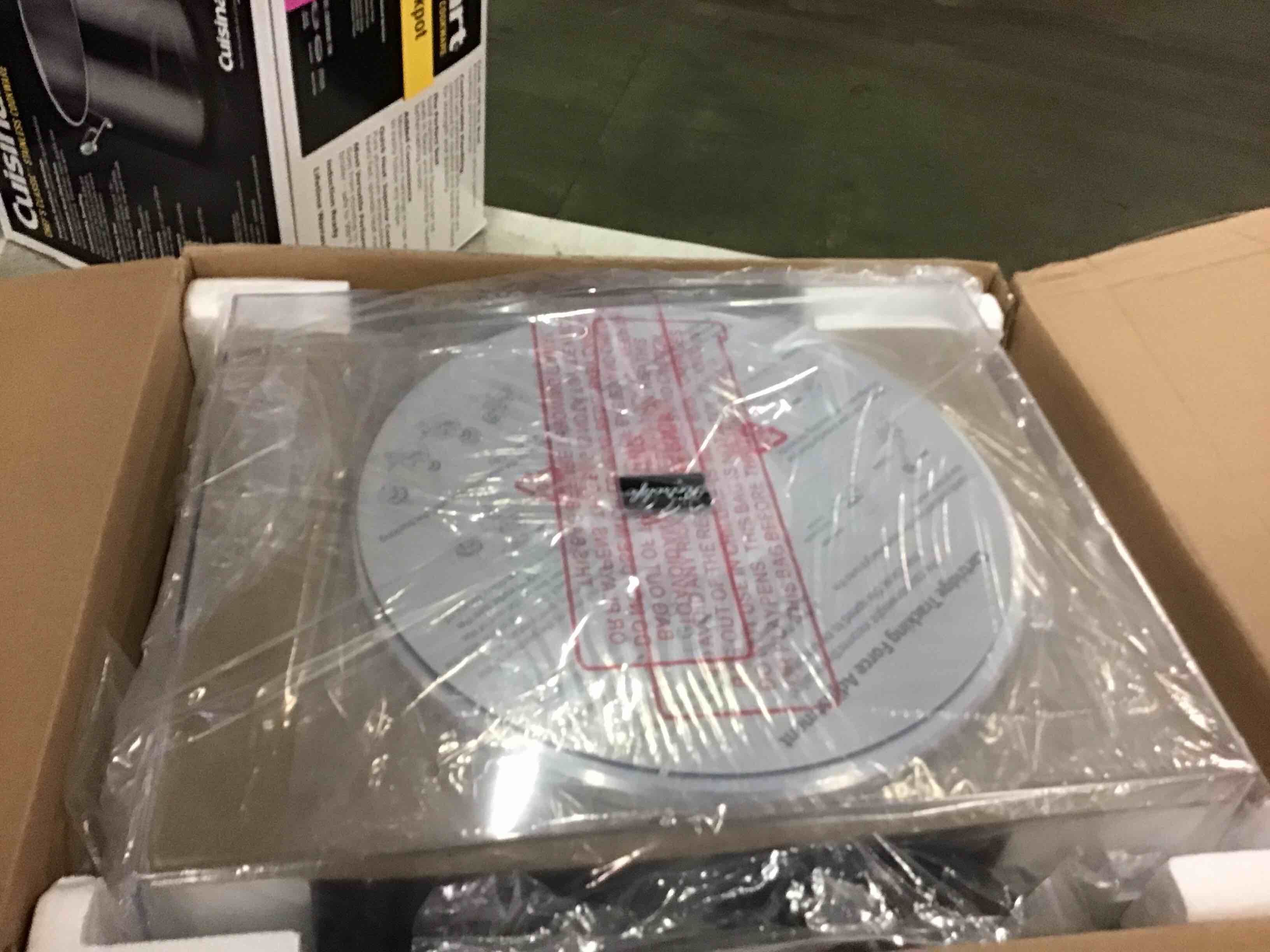 https://s3.amazonaws.com/lotting-images-prod/bidfta/PNK0155547_1725032308789.jpeg