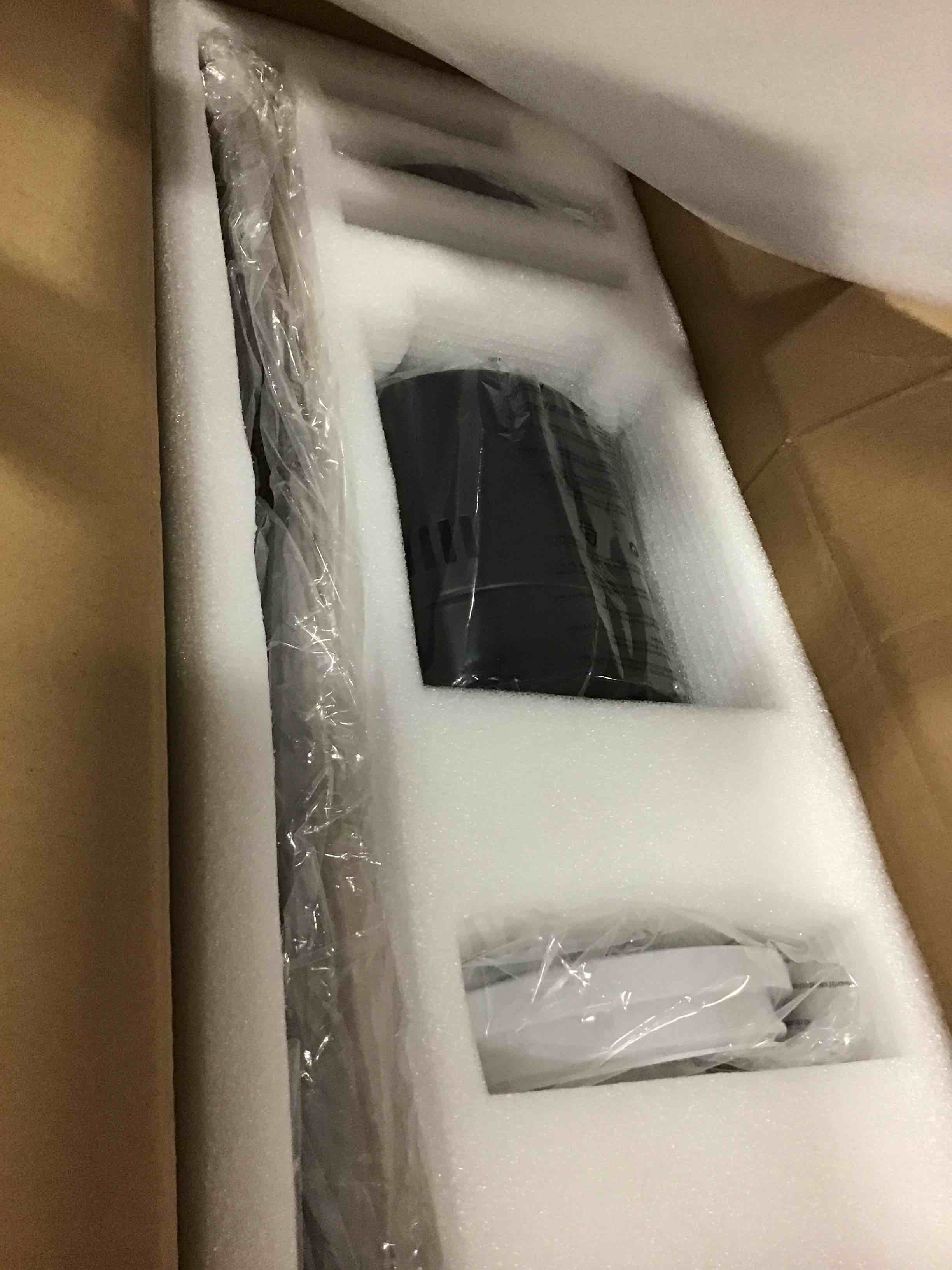 https://s3.amazonaws.com/lotting-images-prod/bidfta/PNK0155613_1725023068150.jpeg