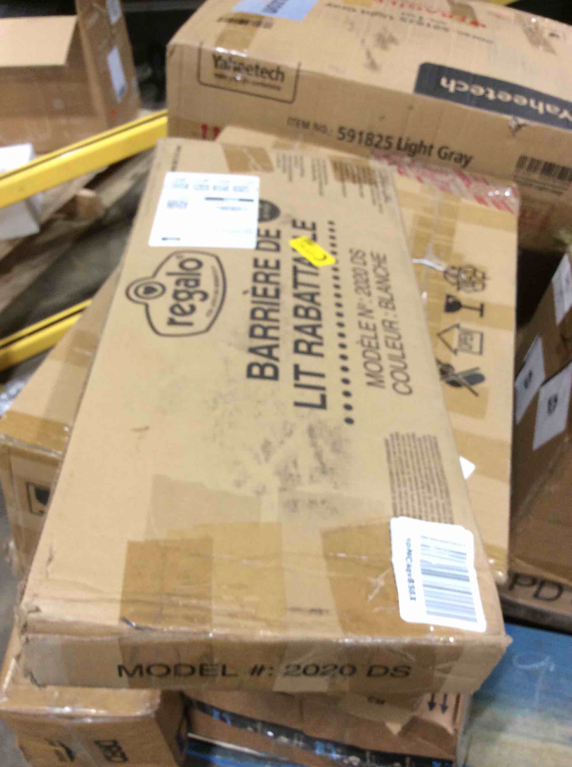 https://s3.amazonaws.com/lotting-images-prod/bidfta/PNK0159158_1725542027066.jpeg