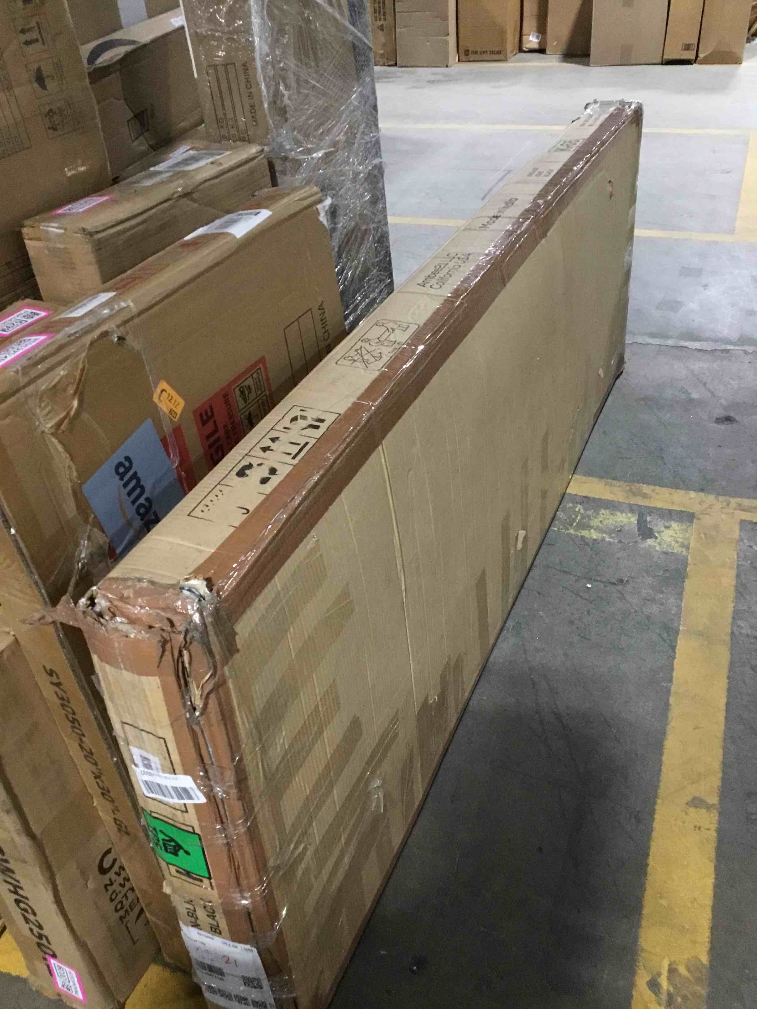 https://s3.amazonaws.com/lotting-images-prod/bidfta/PNK0166955_1729868377968.jpeg
