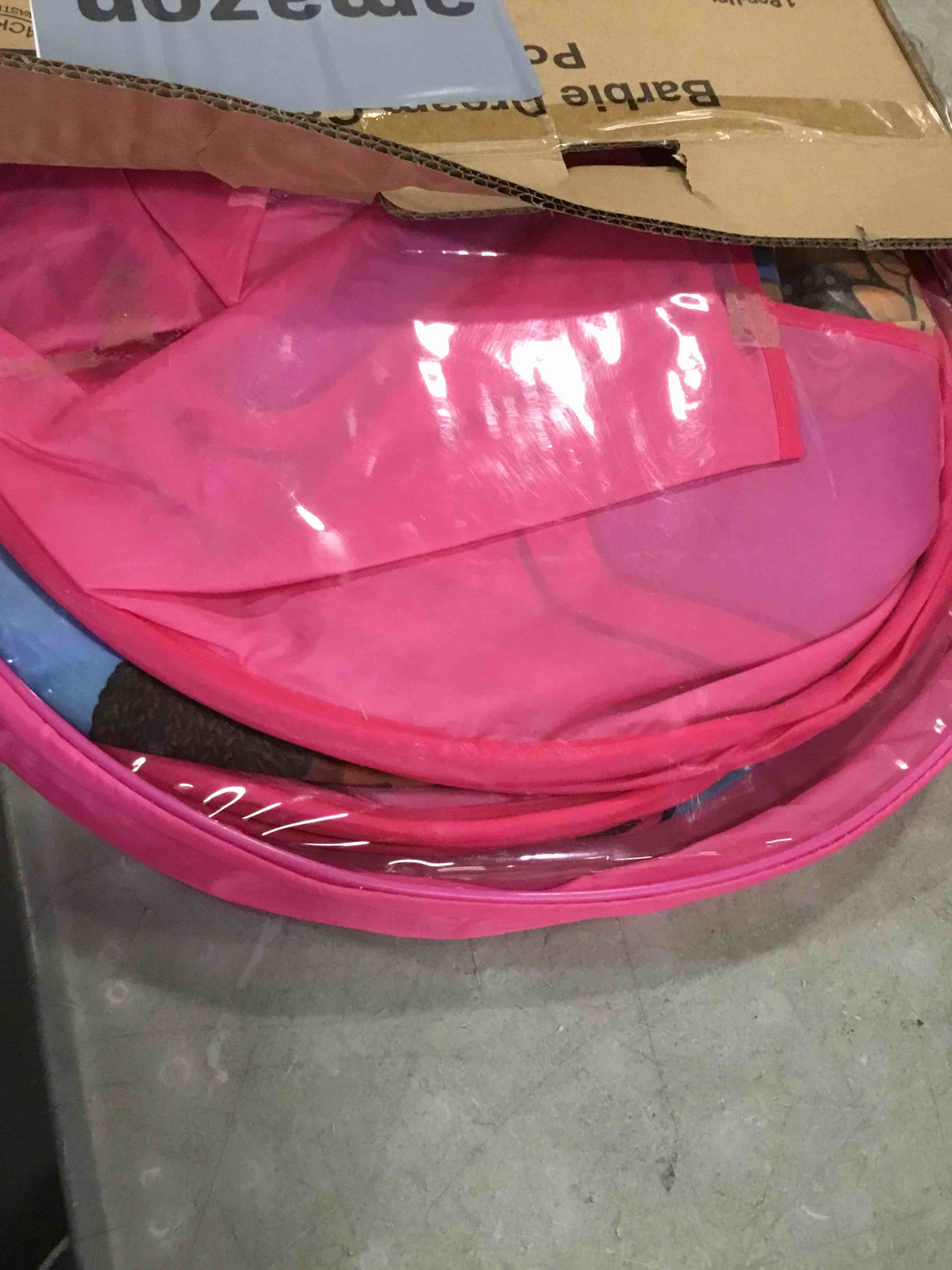 https://s3.amazonaws.com/lotting-images-prod/bidfta/PNK0169816_1724774486946.jpeg