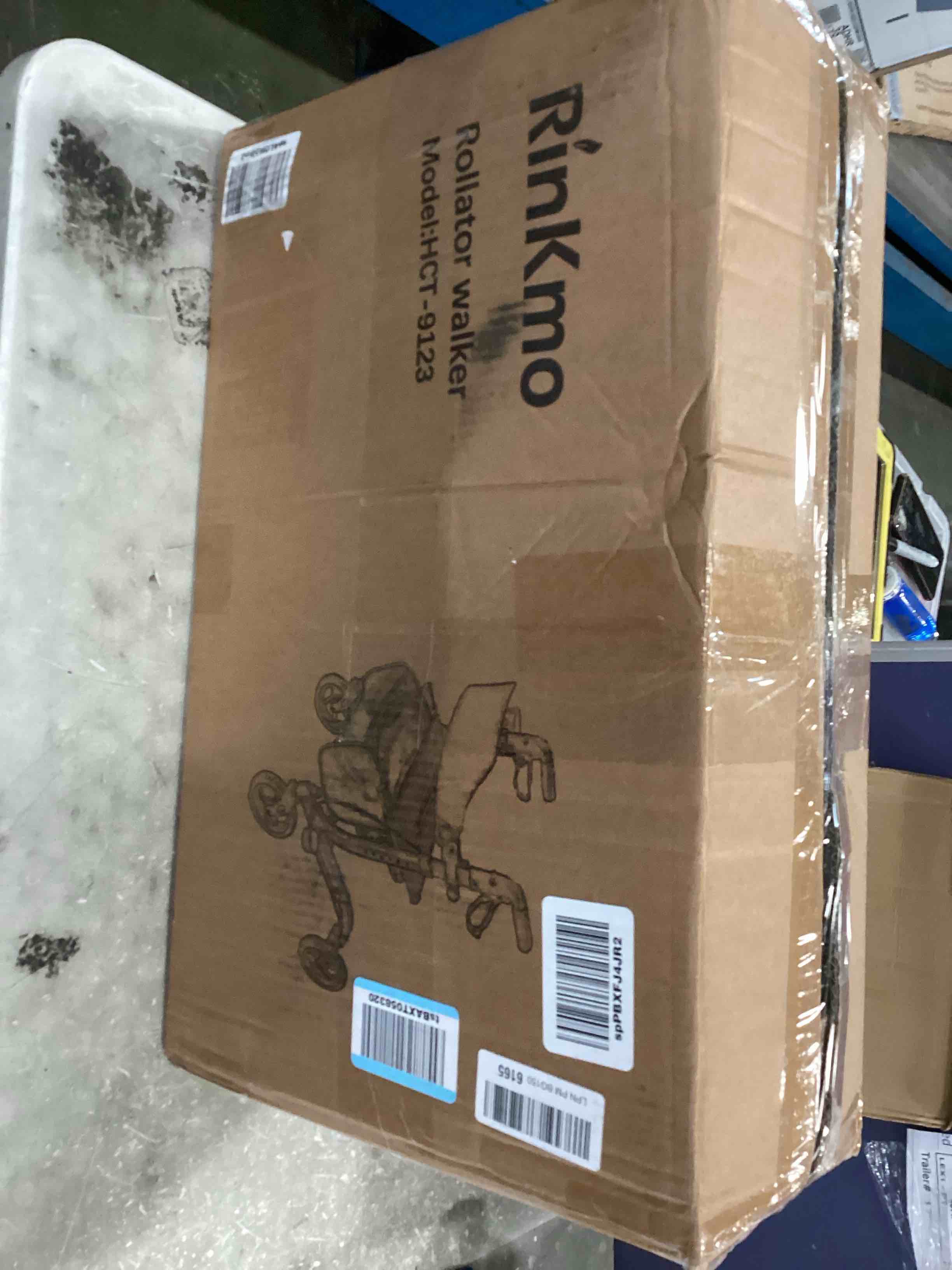 https://s3.amazonaws.com/lotting-images-prod/bidfta/PNK0172714_1724773453335.jpeg