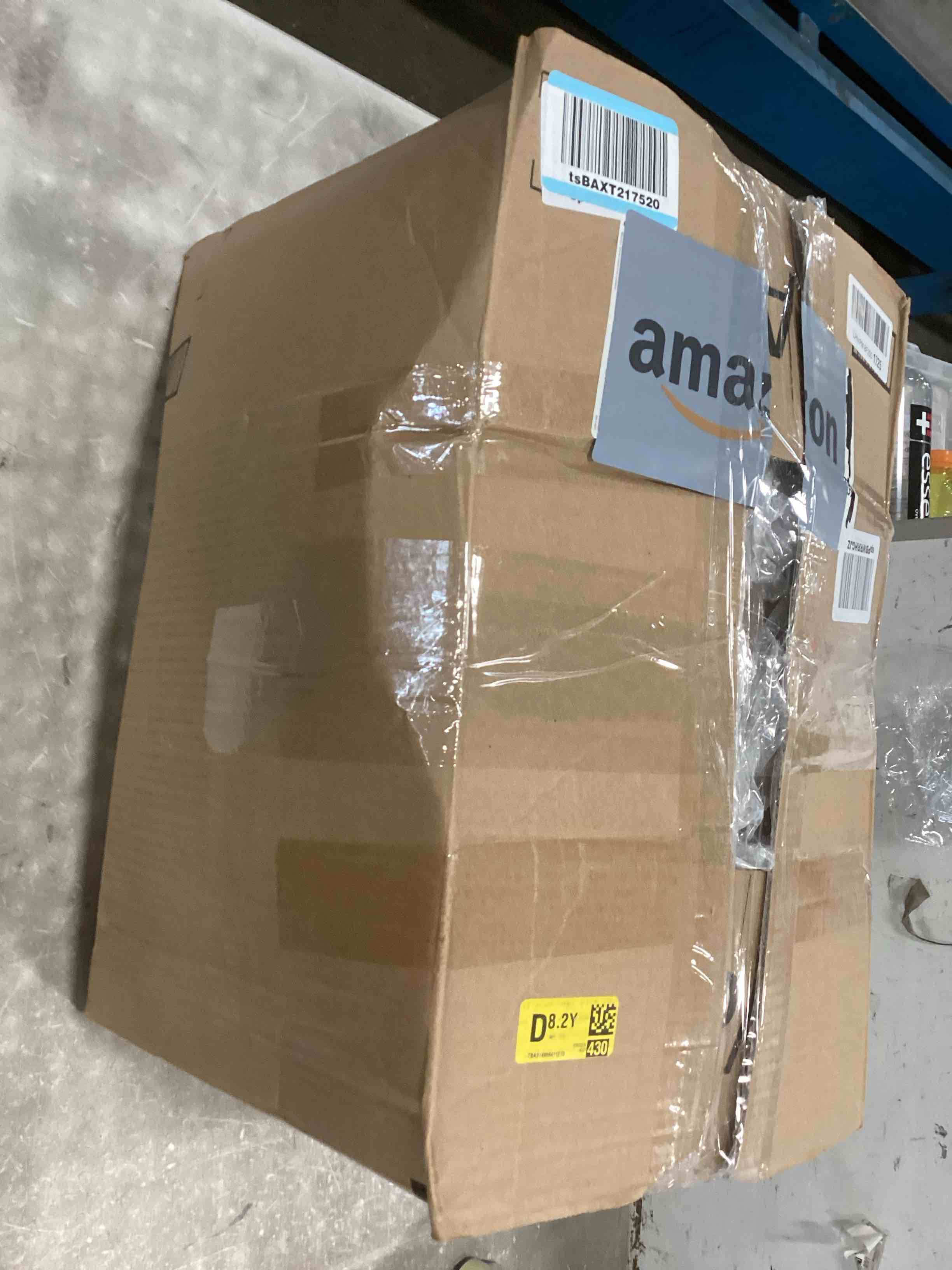 https://s3.amazonaws.com/lotting-images-prod/bidfta/PNK0173294_1724424438427.jpeg