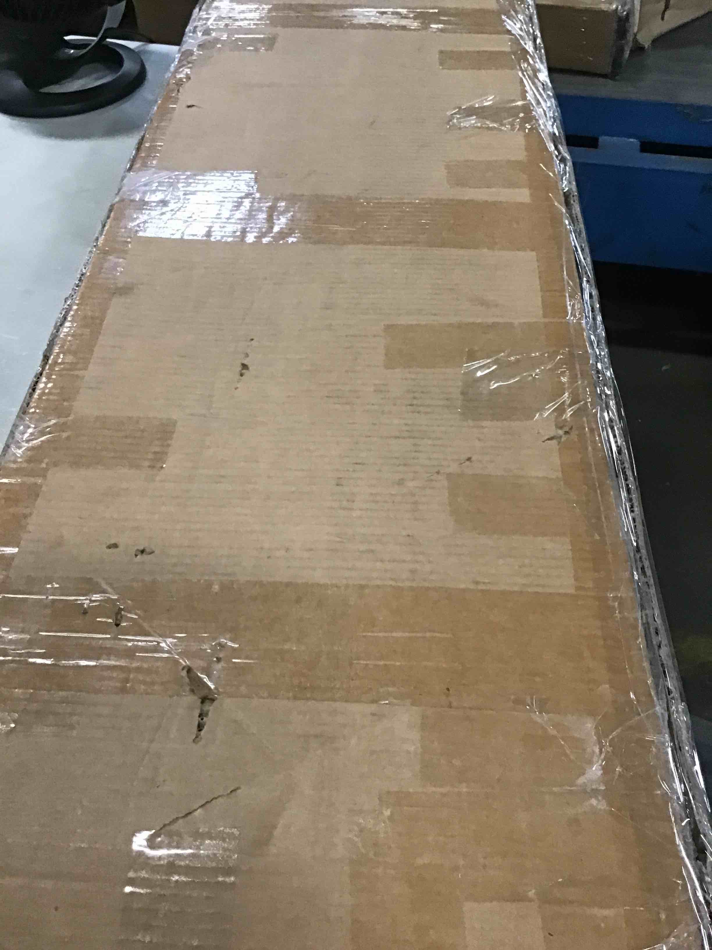 https://s3.amazonaws.com/lotting-images-prod/bidfta/PNK0175905_1725116001154.jpeg