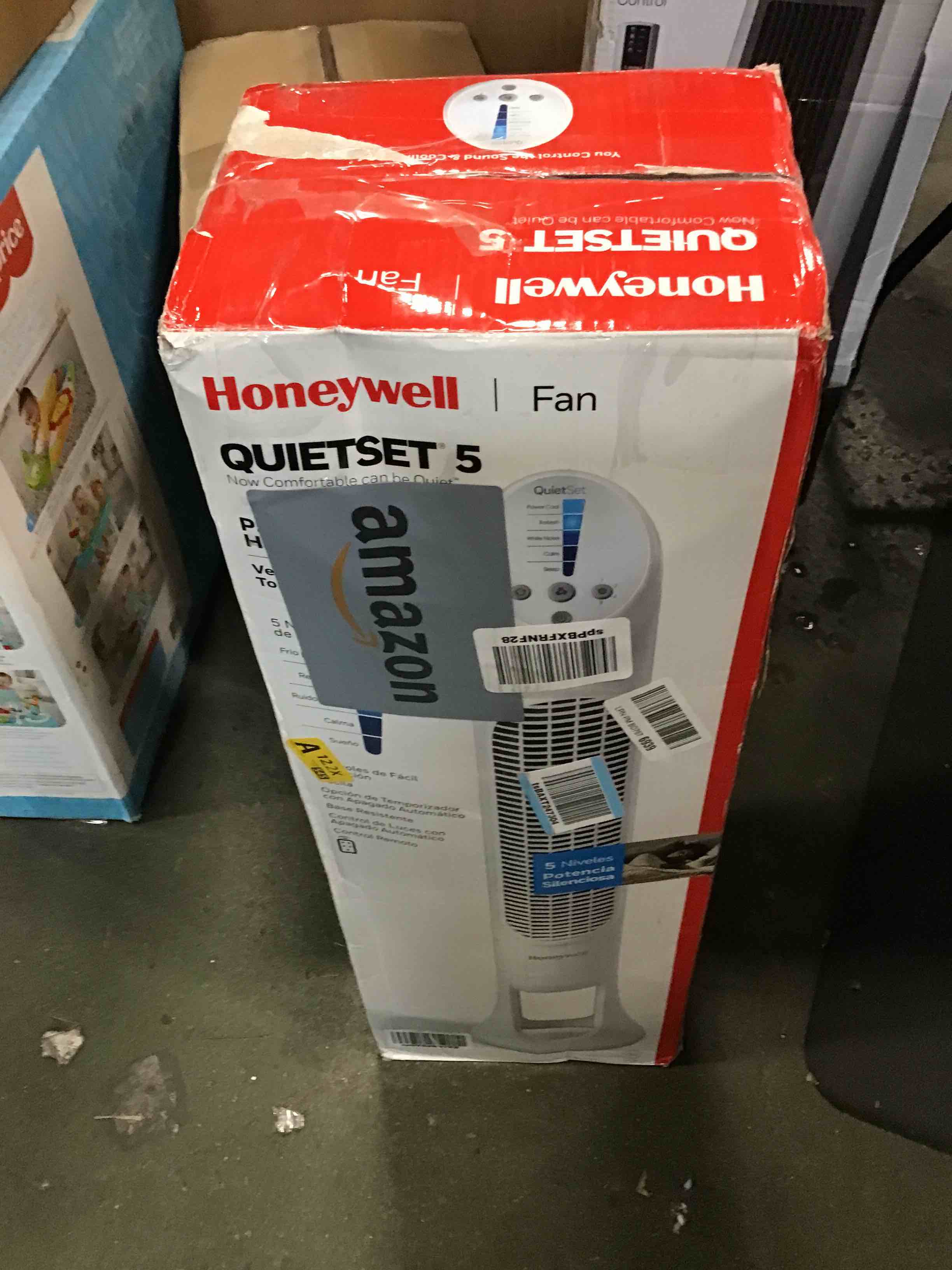 https://s3.amazonaws.com/lotting-images-prod/bidfta/PNK0177758_1724731444153.jpeg