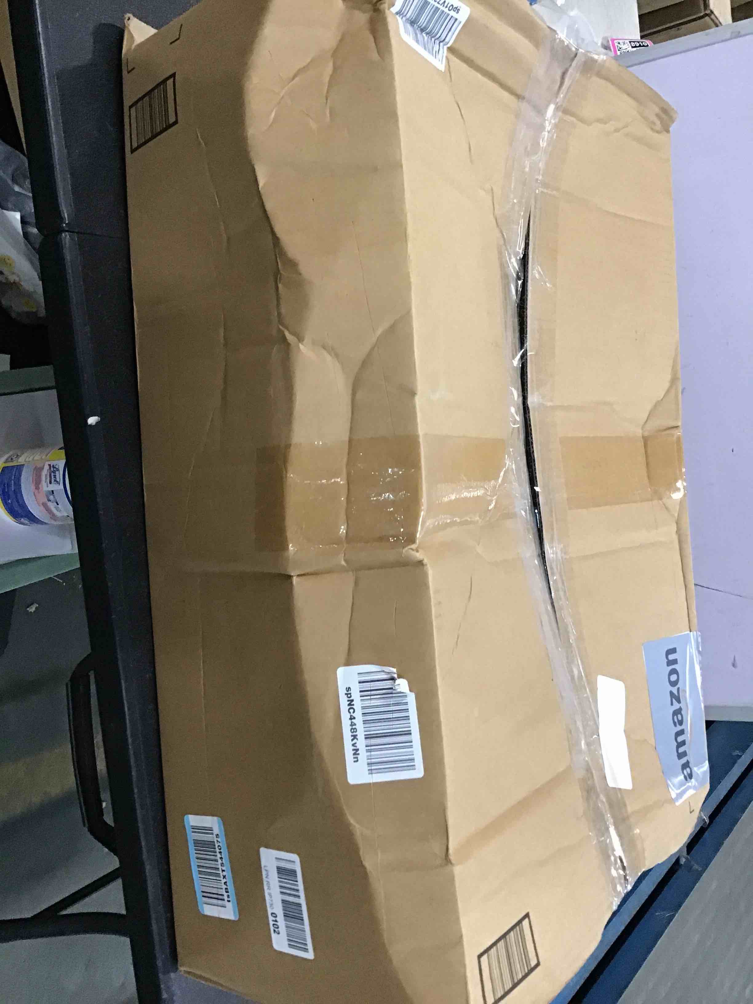 https://s3.amazonaws.com/lotting-images-prod/bidfta/PNK0177804_1724725940524.jpeg