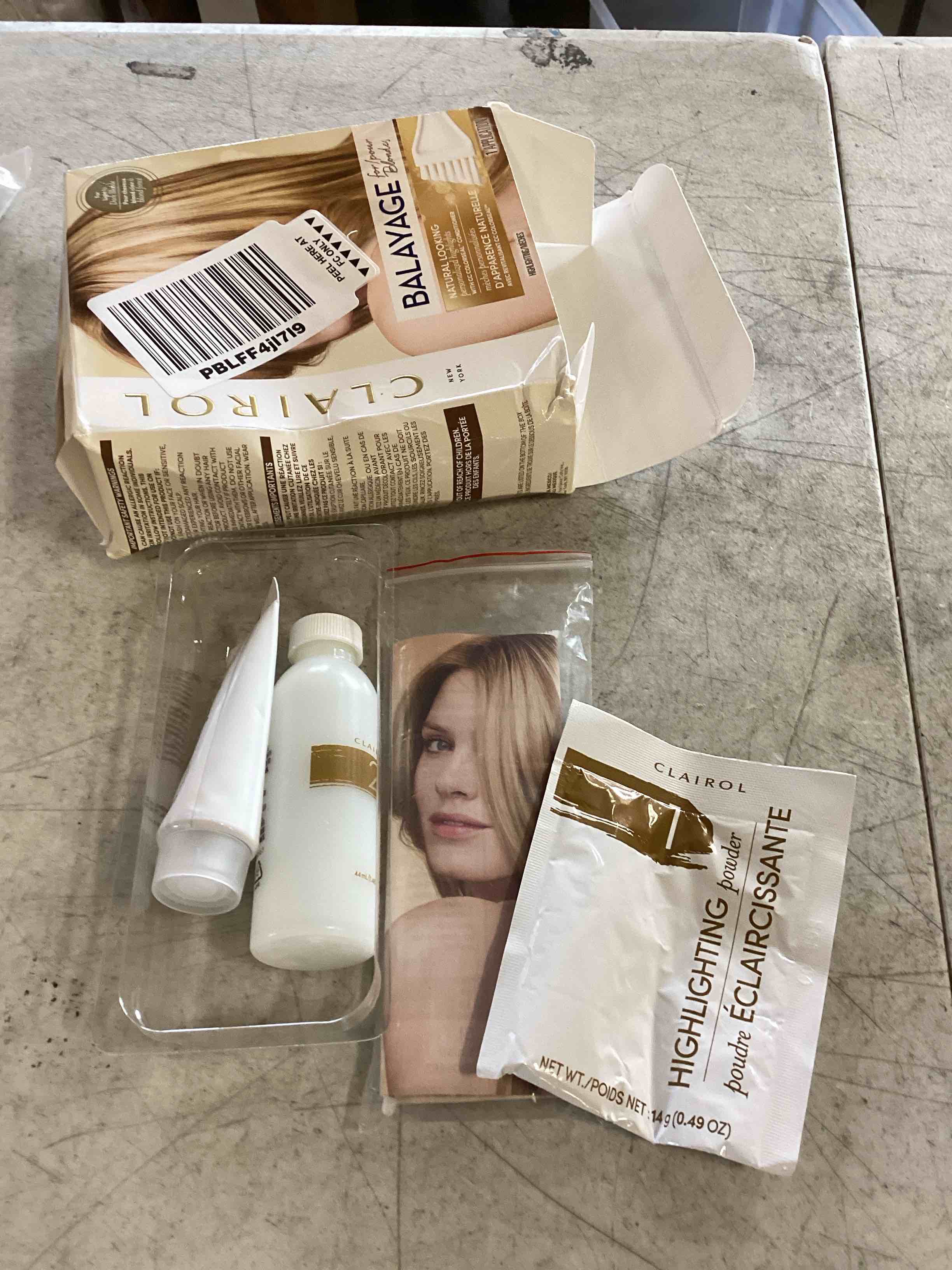 https://s3.amazonaws.com/lotting-images-prod/bidfta/PNK0178732_1725461957030.jpeg
