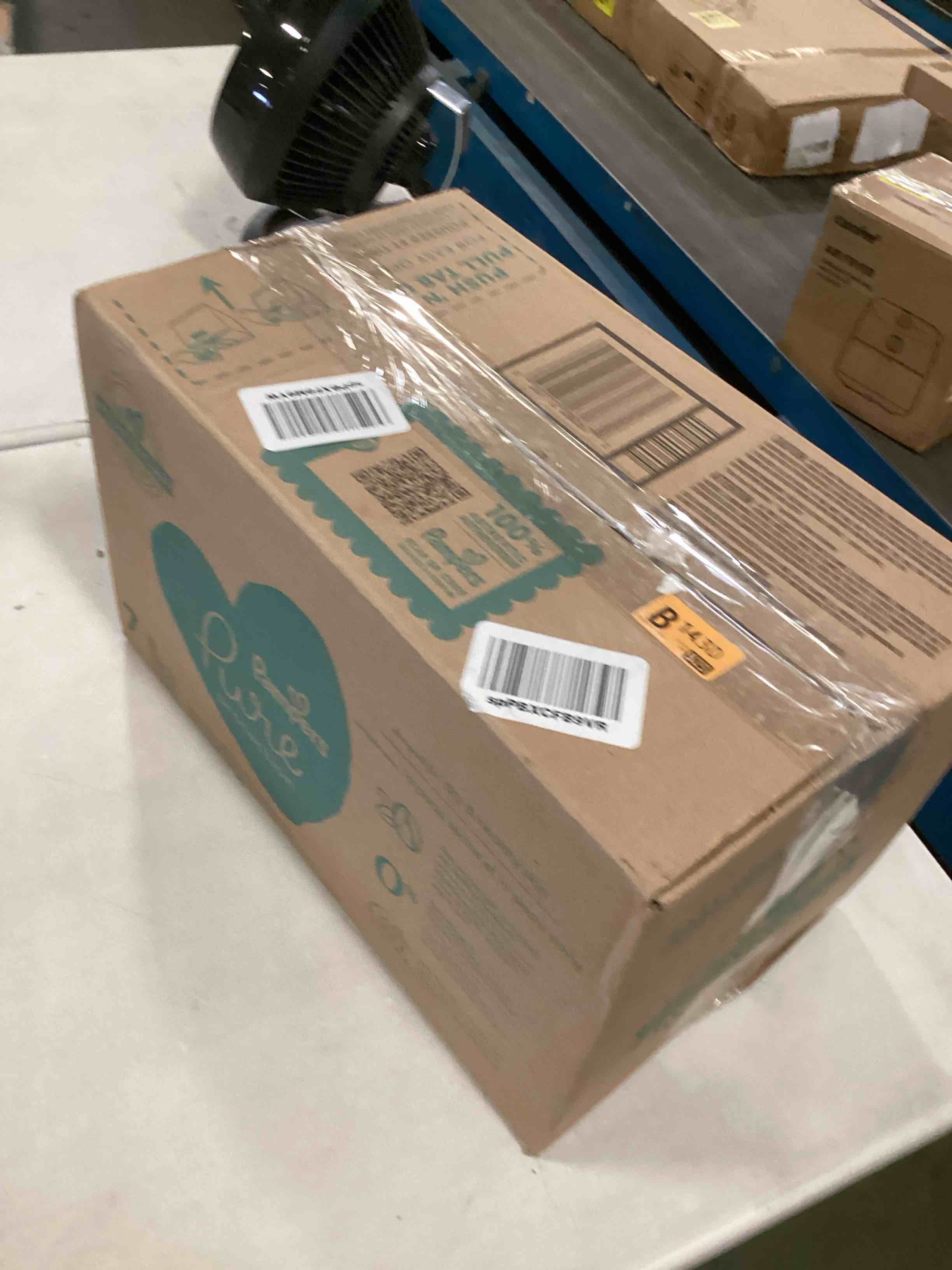 https://s3.amazonaws.com/lotting-images-prod/bidfta/PNK0180213_1725894068132.jpeg