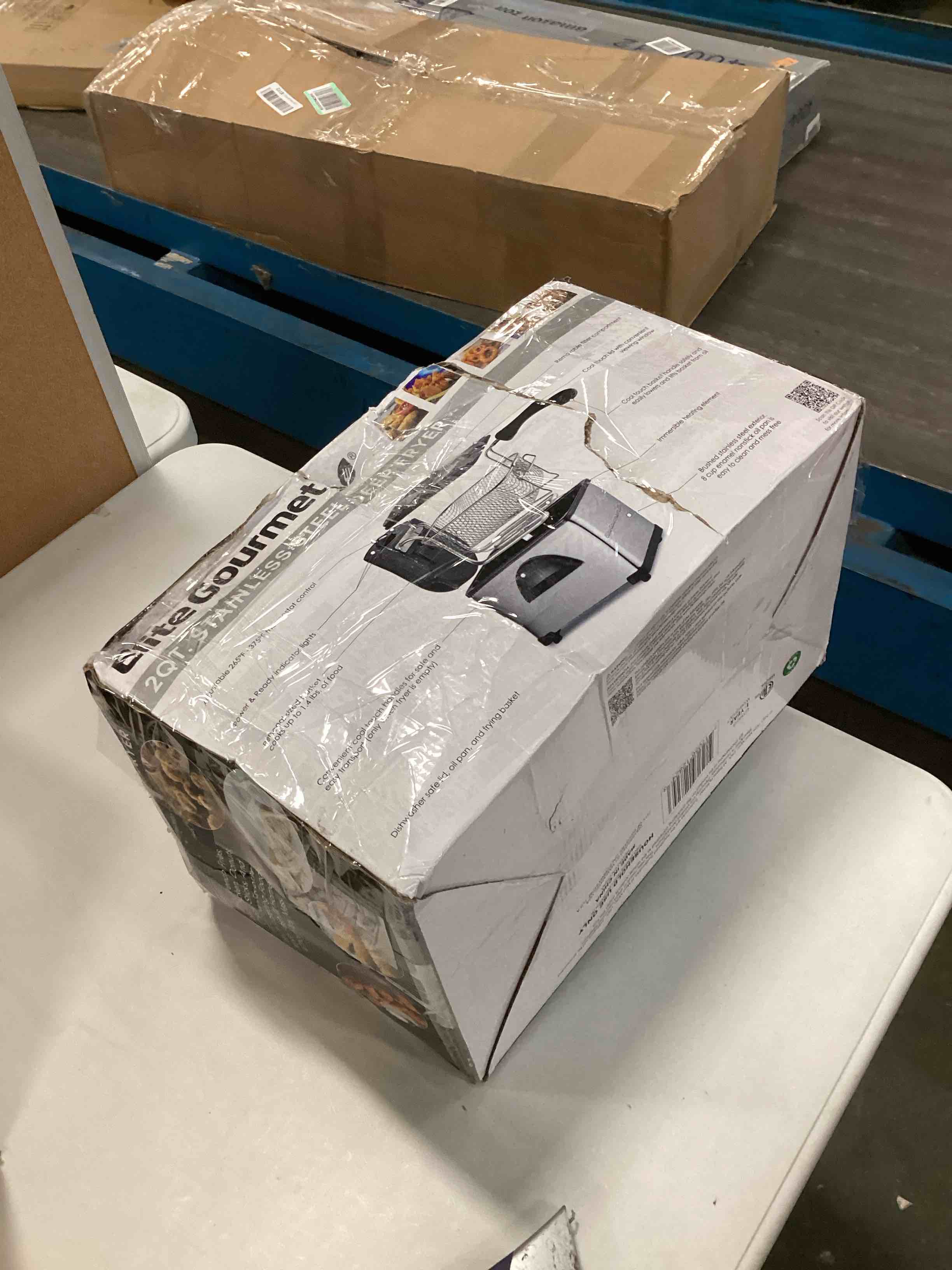 https://s3.amazonaws.com/lotting-images-prod/bidfta/PNK0180688_1725548636588.jpeg