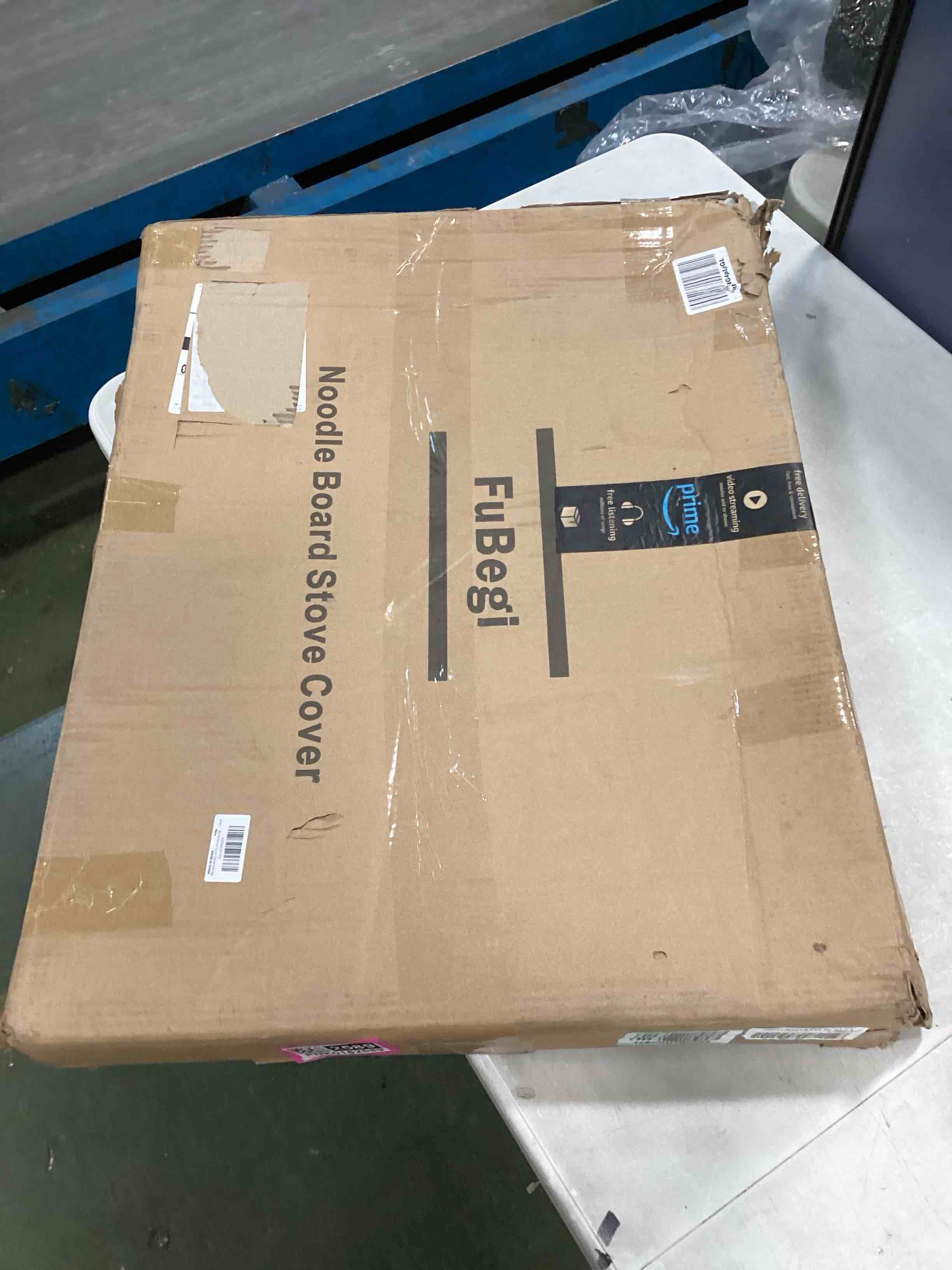 https://s3.amazonaws.com/lotting-images-prod/bidfta/PNK0182589_1726200955485.jpeg