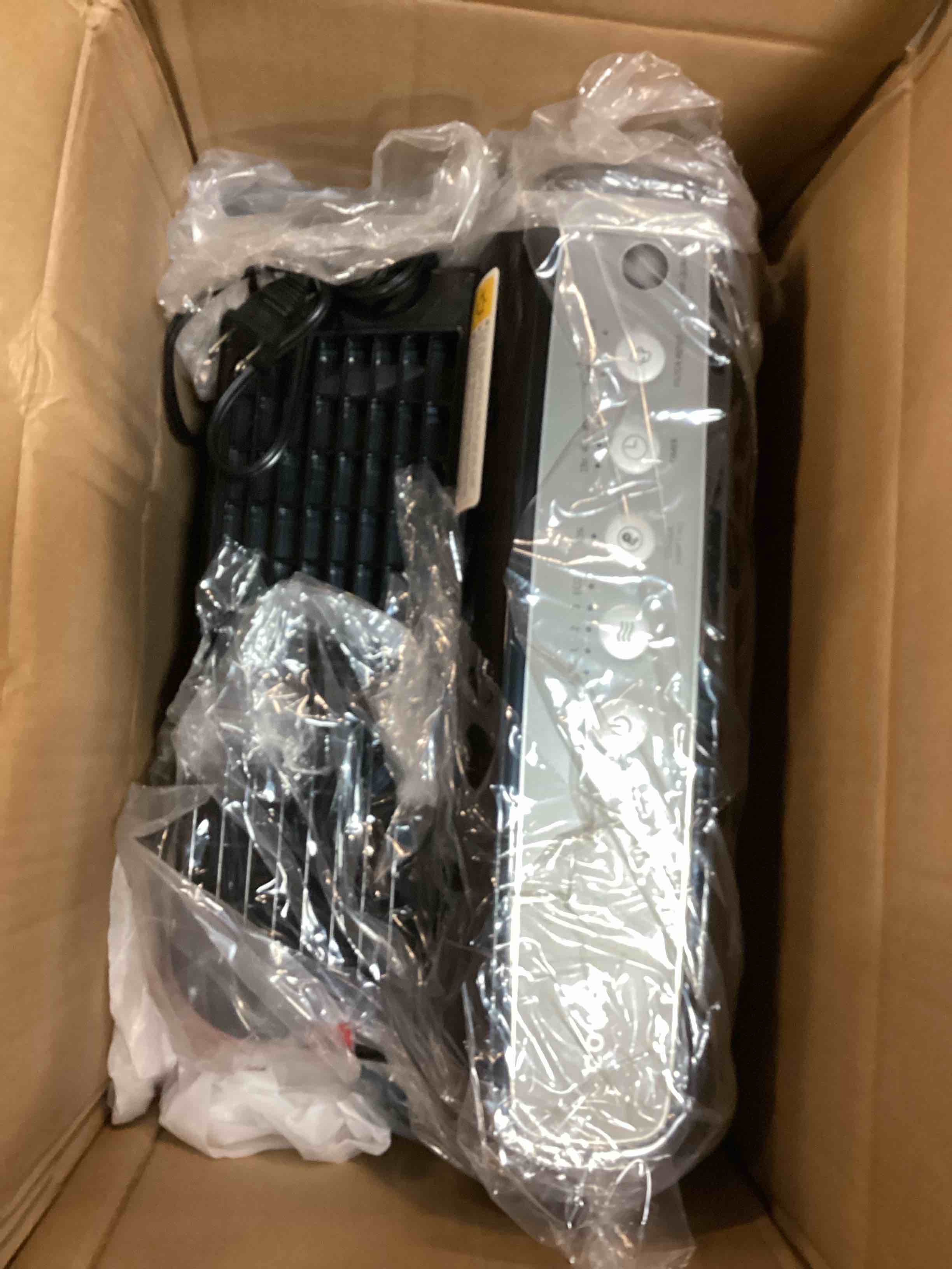 https://s3.amazonaws.com/lotting-images-prod/bidfta/PNK0184078_1726187343043.jpeg