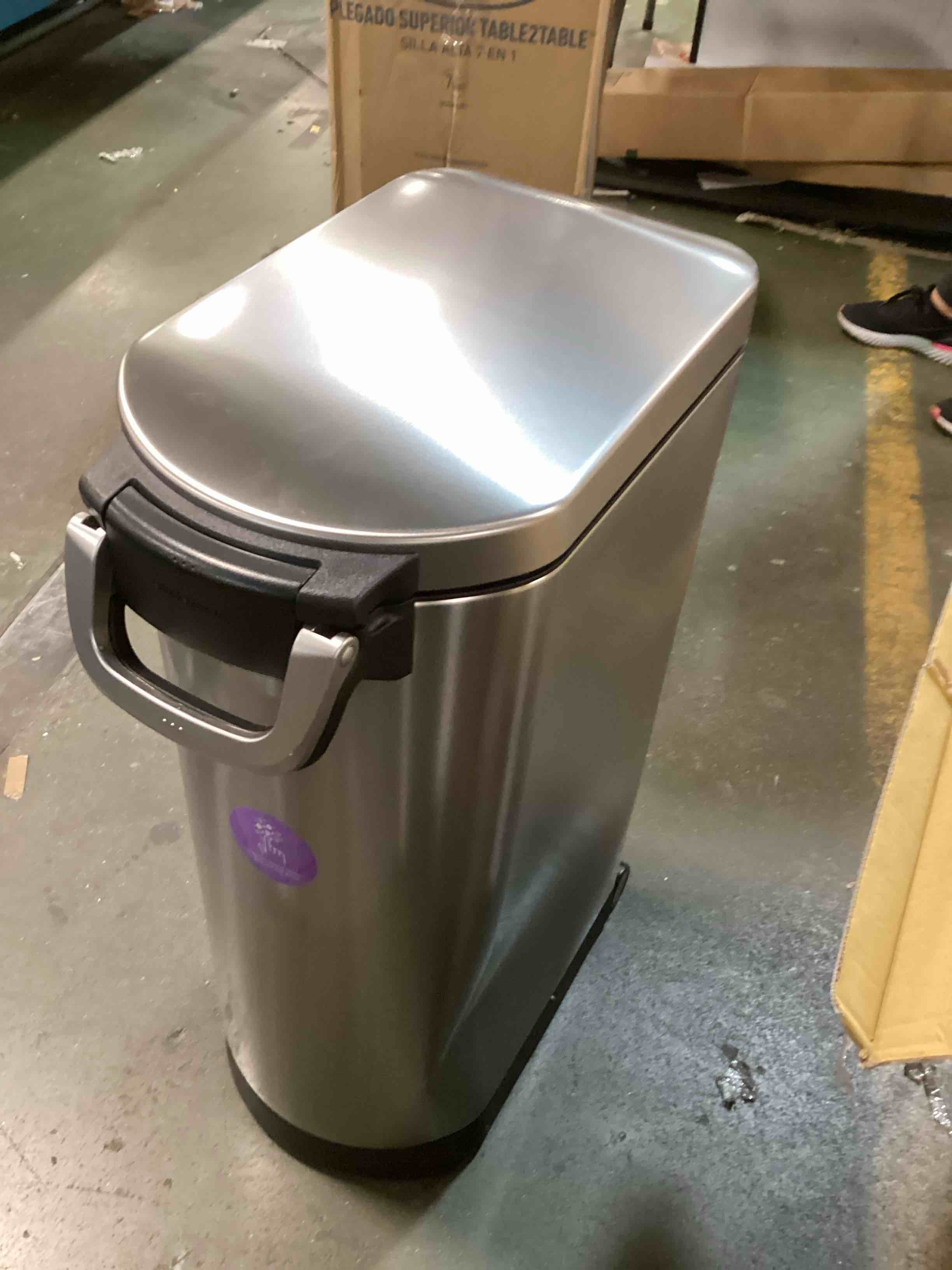 simplehuman 35 Liter, 40 lb / 18.1 kg XLarge Pet Food Storage