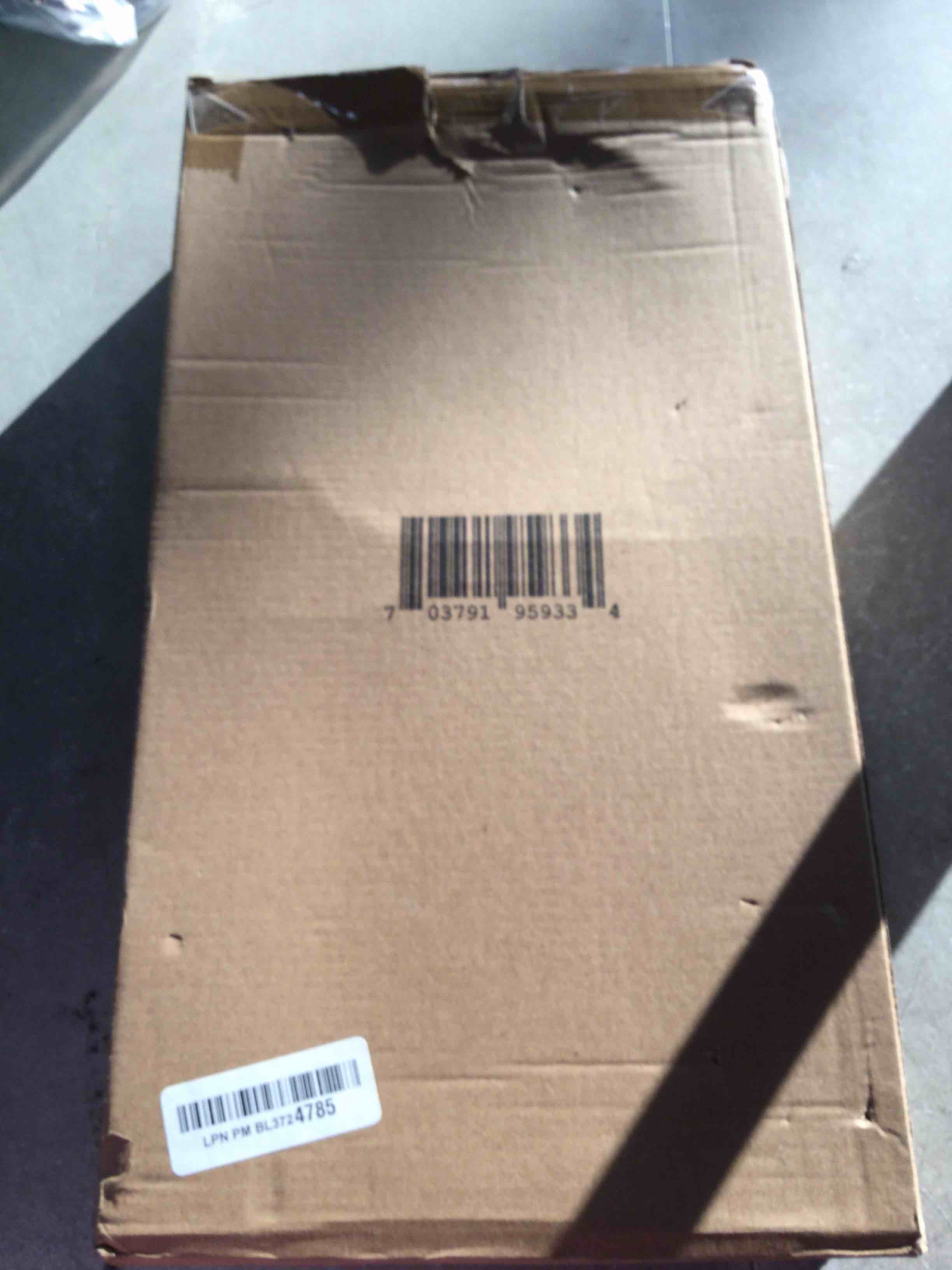 https://s3.amazonaws.com/lotting-images-prod/bidfta/PNK0186181_1725020202916.jpeg