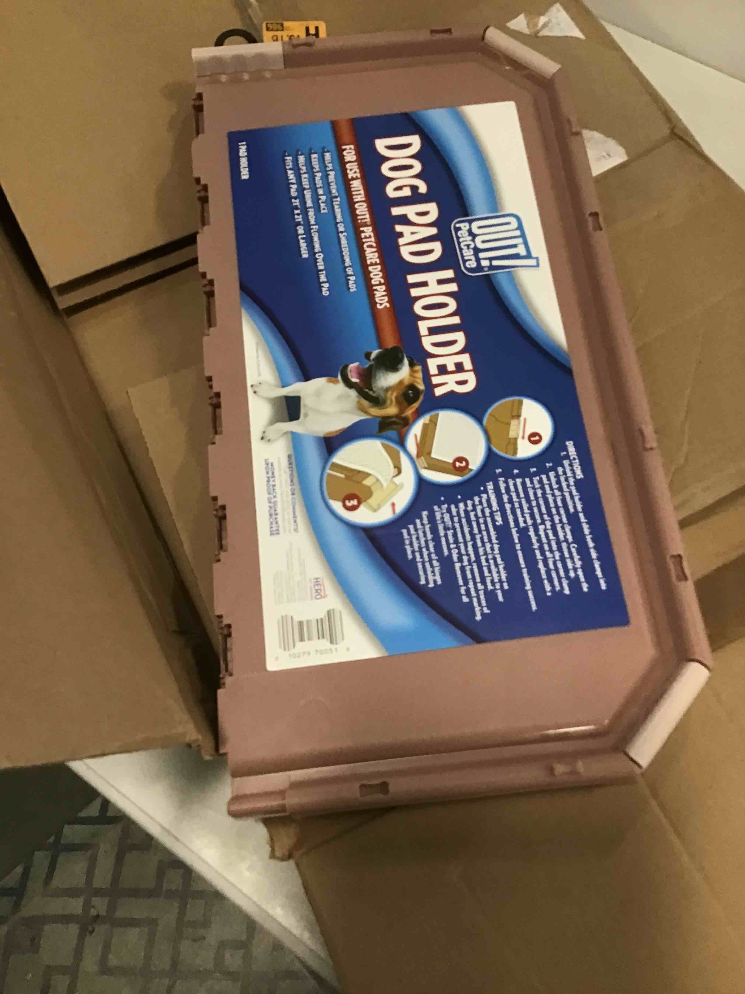 https://s3.amazonaws.com/lotting-images-prod/bidfta/PNK0188351_1725903228705.jpeg
