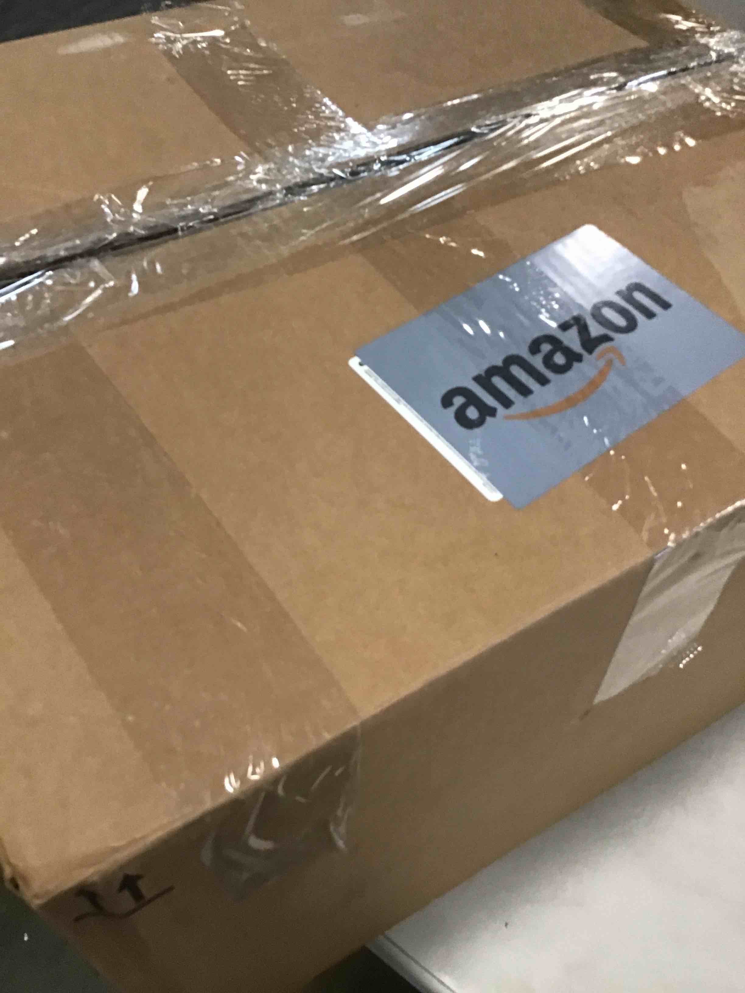 https://s3.amazonaws.com/lotting-images-prod/bidfta/PNK0188419_1725893632180.jpeg