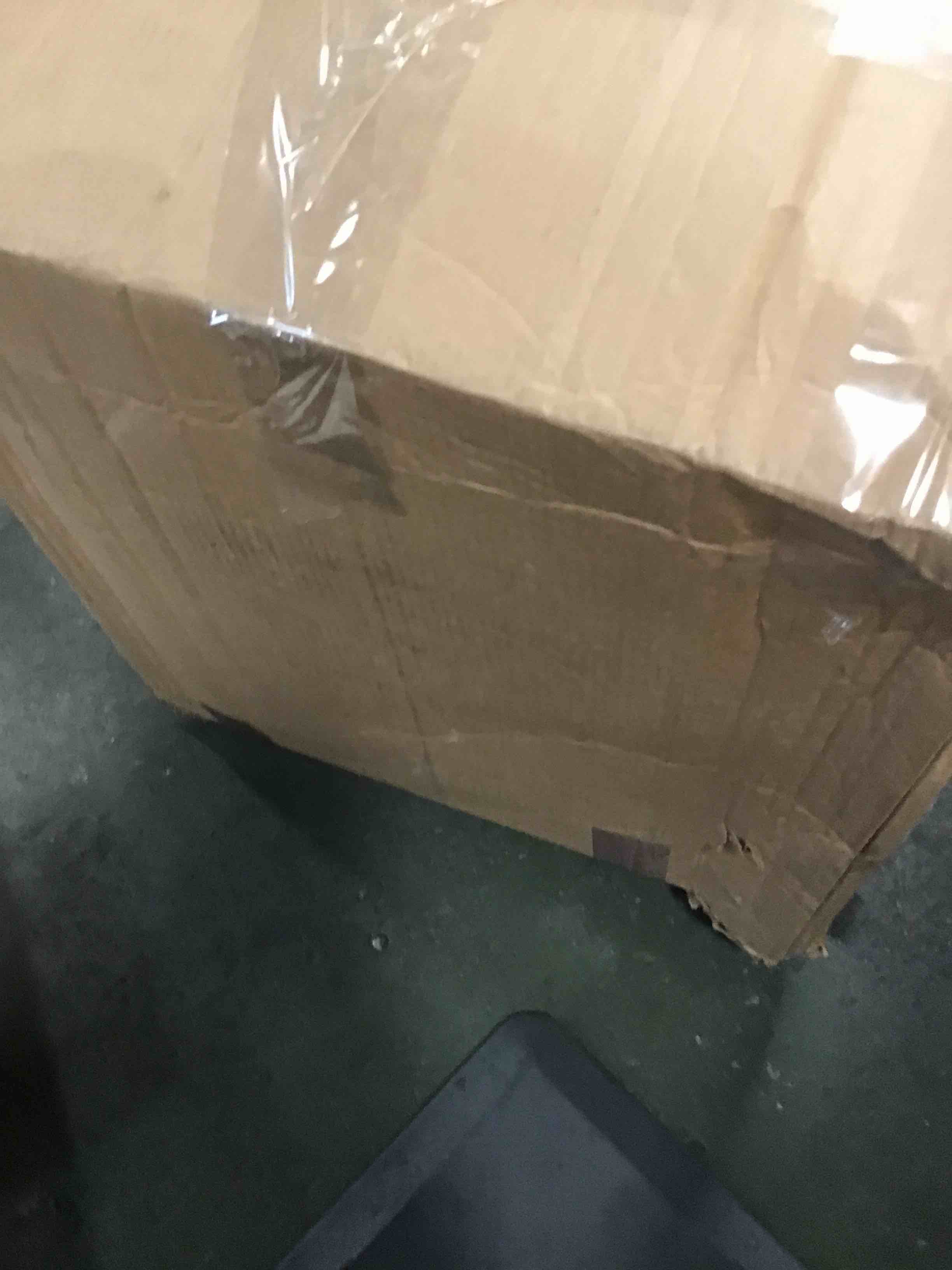 https://s3.amazonaws.com/lotting-images-prod/bidfta/PNK0188614_1725637212938.jpeg