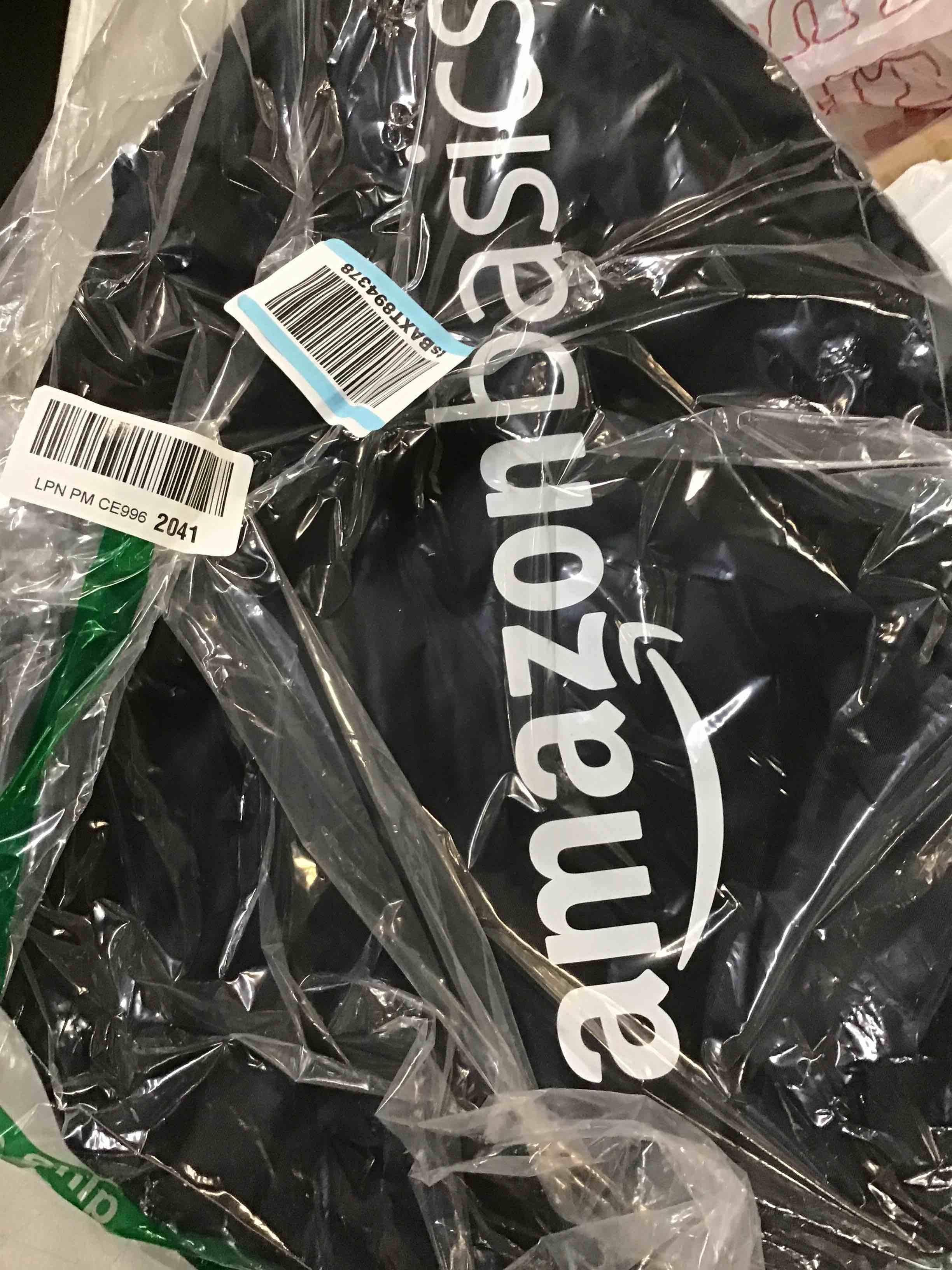 https://s3.amazonaws.com/lotting-images-prod/bidfta/PNK0195248_1726934499258.jpeg