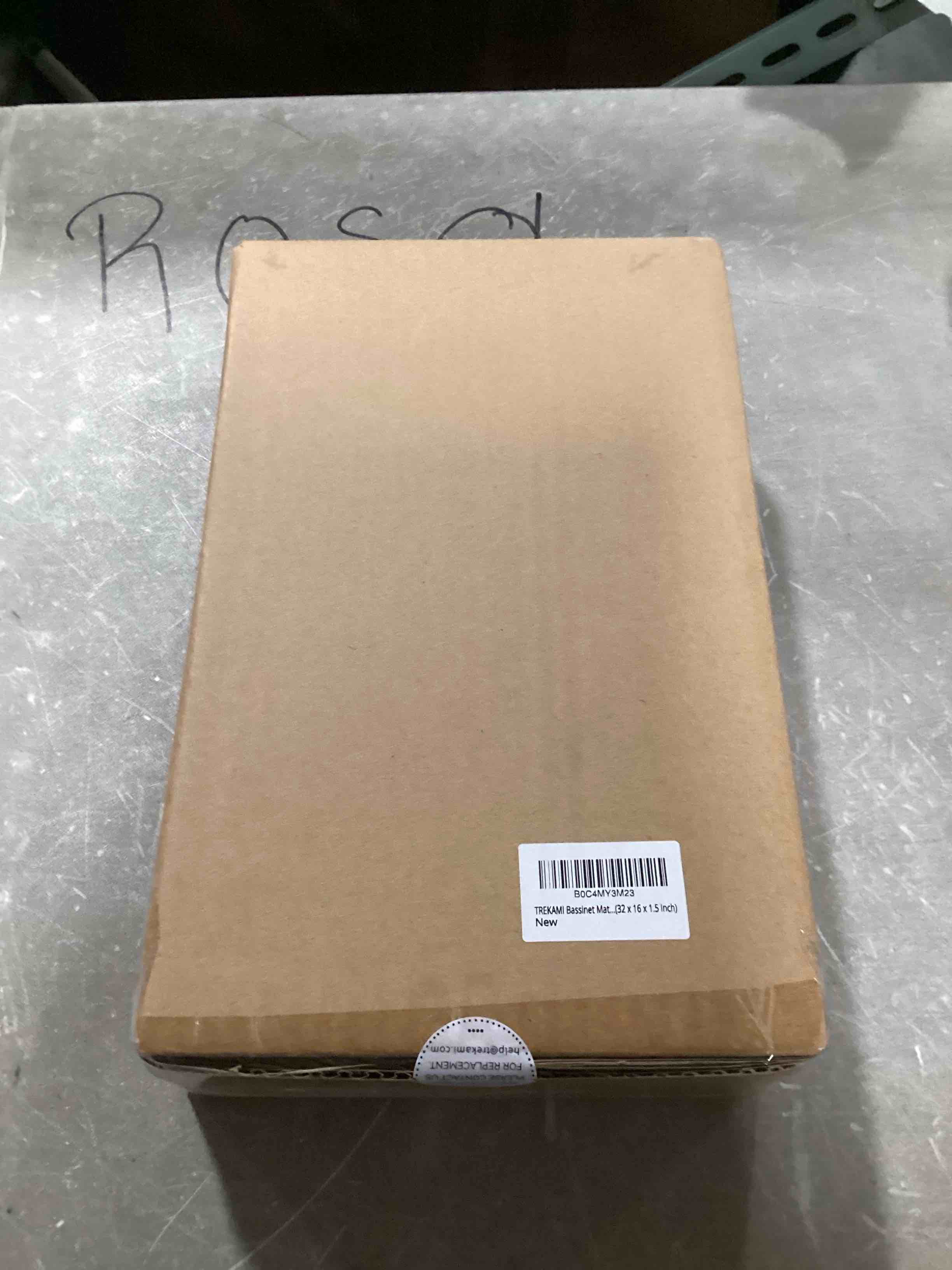 https://s3.amazonaws.com/lotting-images-prod/bidfta/PNK0196117_1727351945822.jpeg