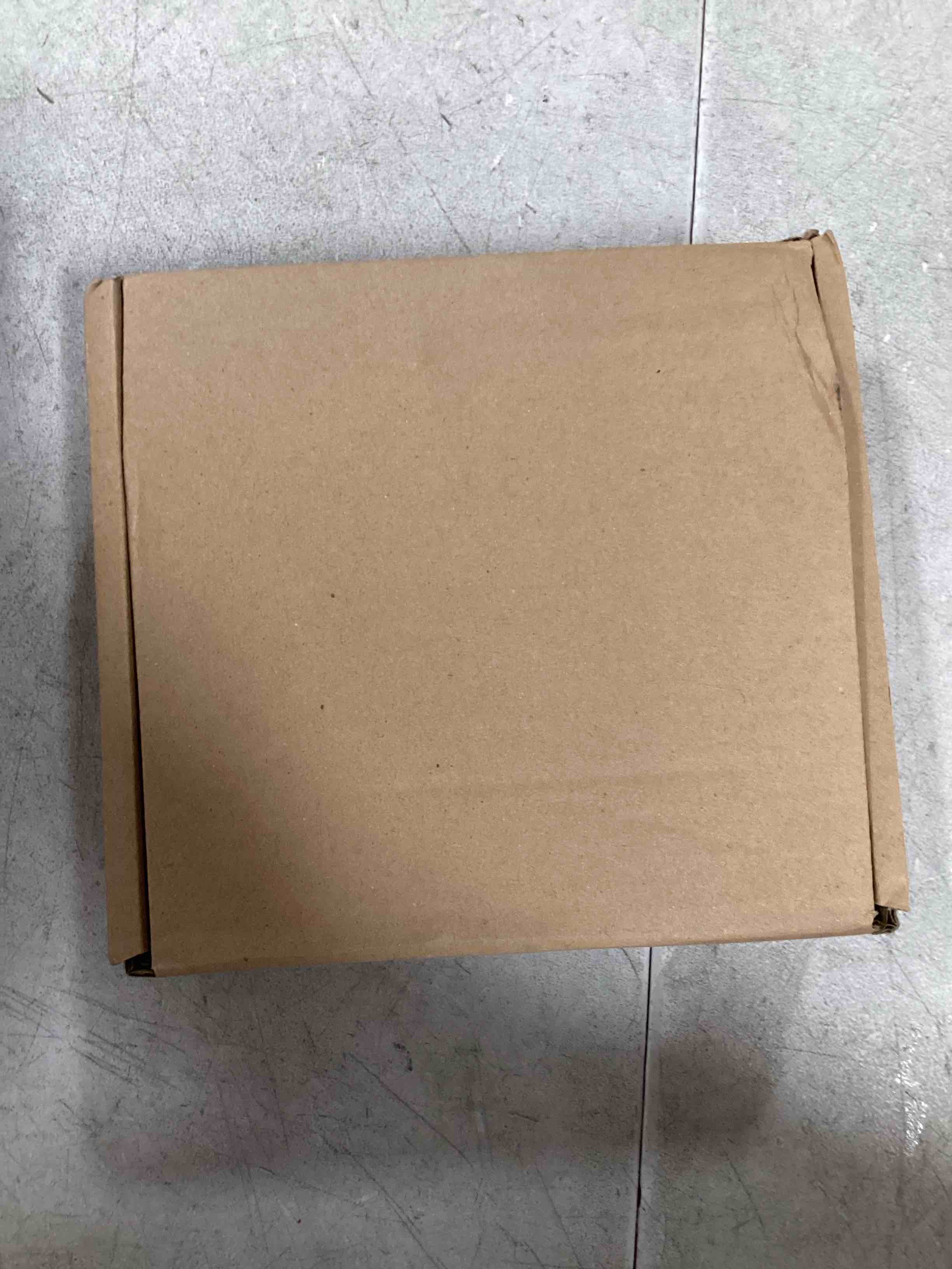 https://s3.amazonaws.com/lotting-images-prod/bidfta/PNK0198262_1726489342510.jpeg